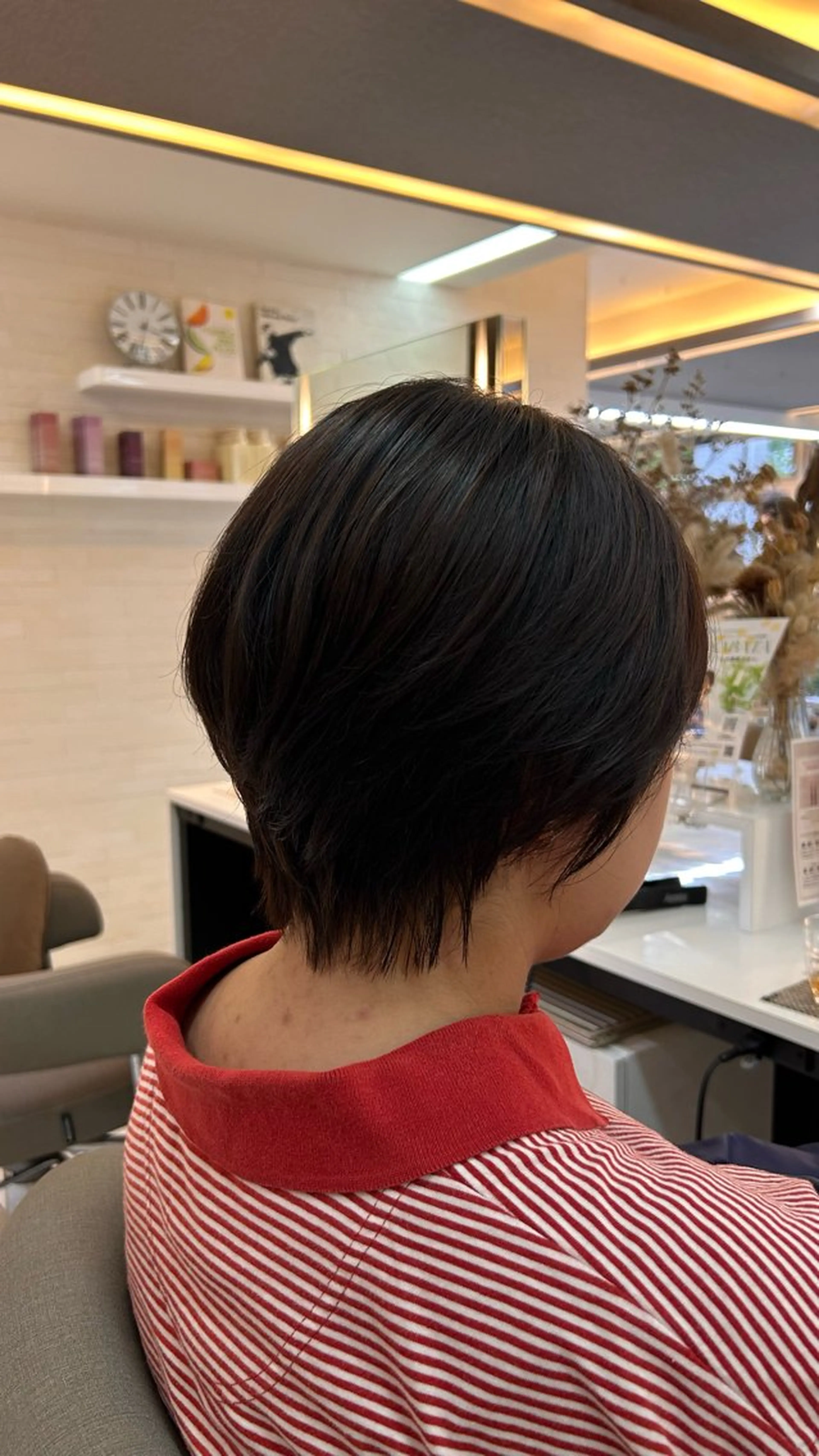 ショート コテ巻き風パーマ /艶カラー/ナオ👾のヘアスタイル