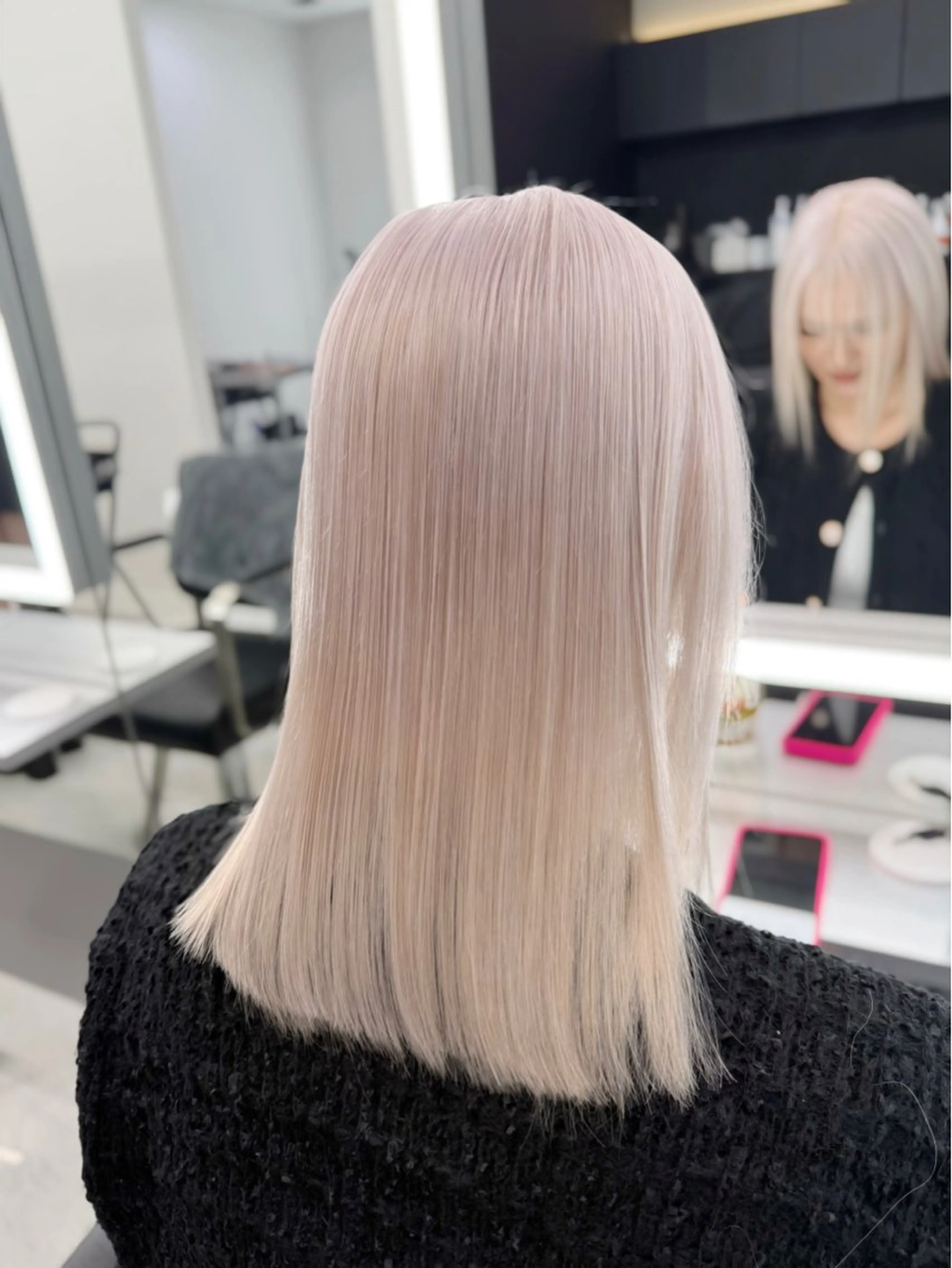 ミディアム tace新宿 めいのヘアスタイル