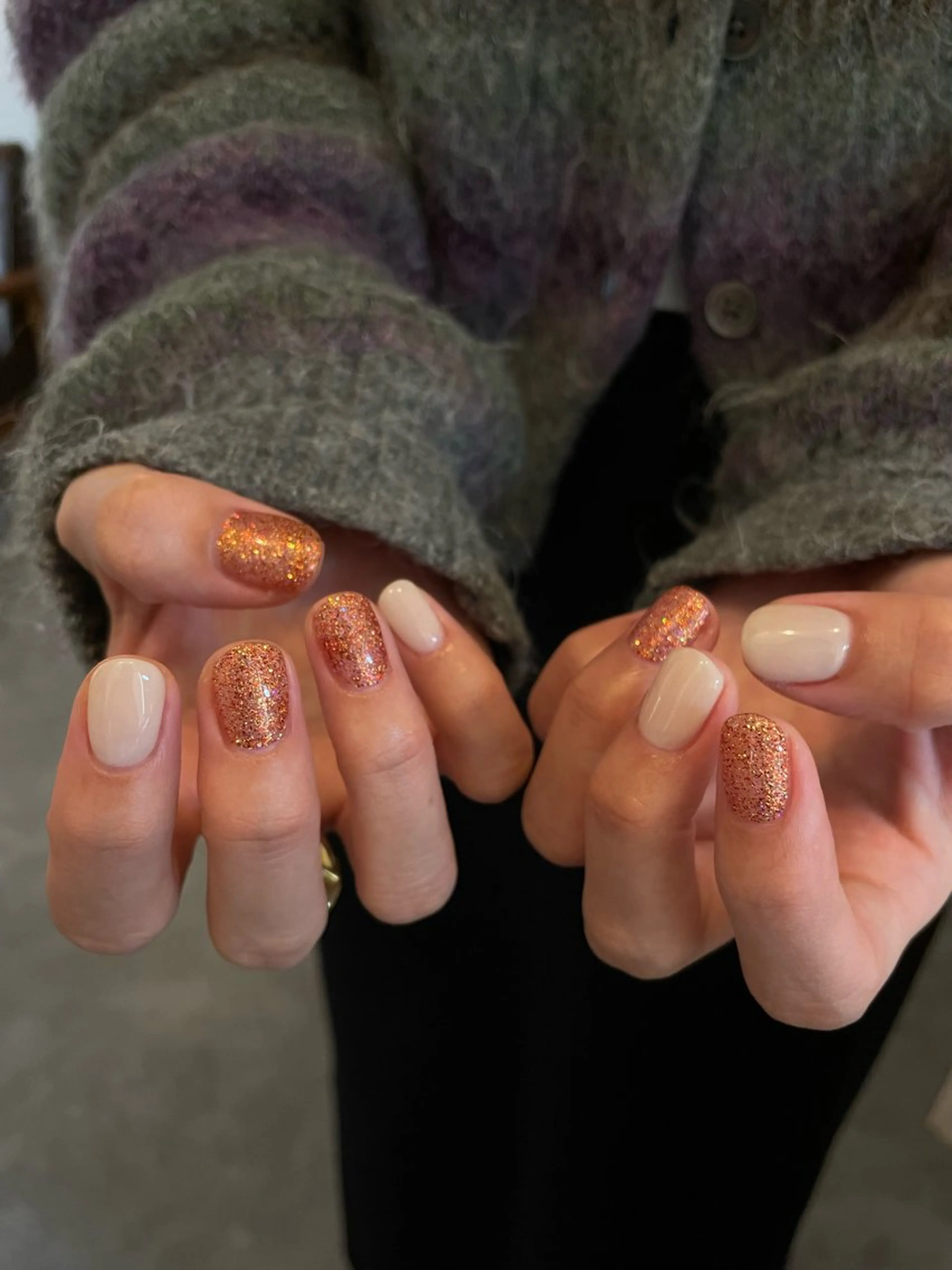 ネイル キラキラネイル ハンドネイル roof nailのネイルデザイン