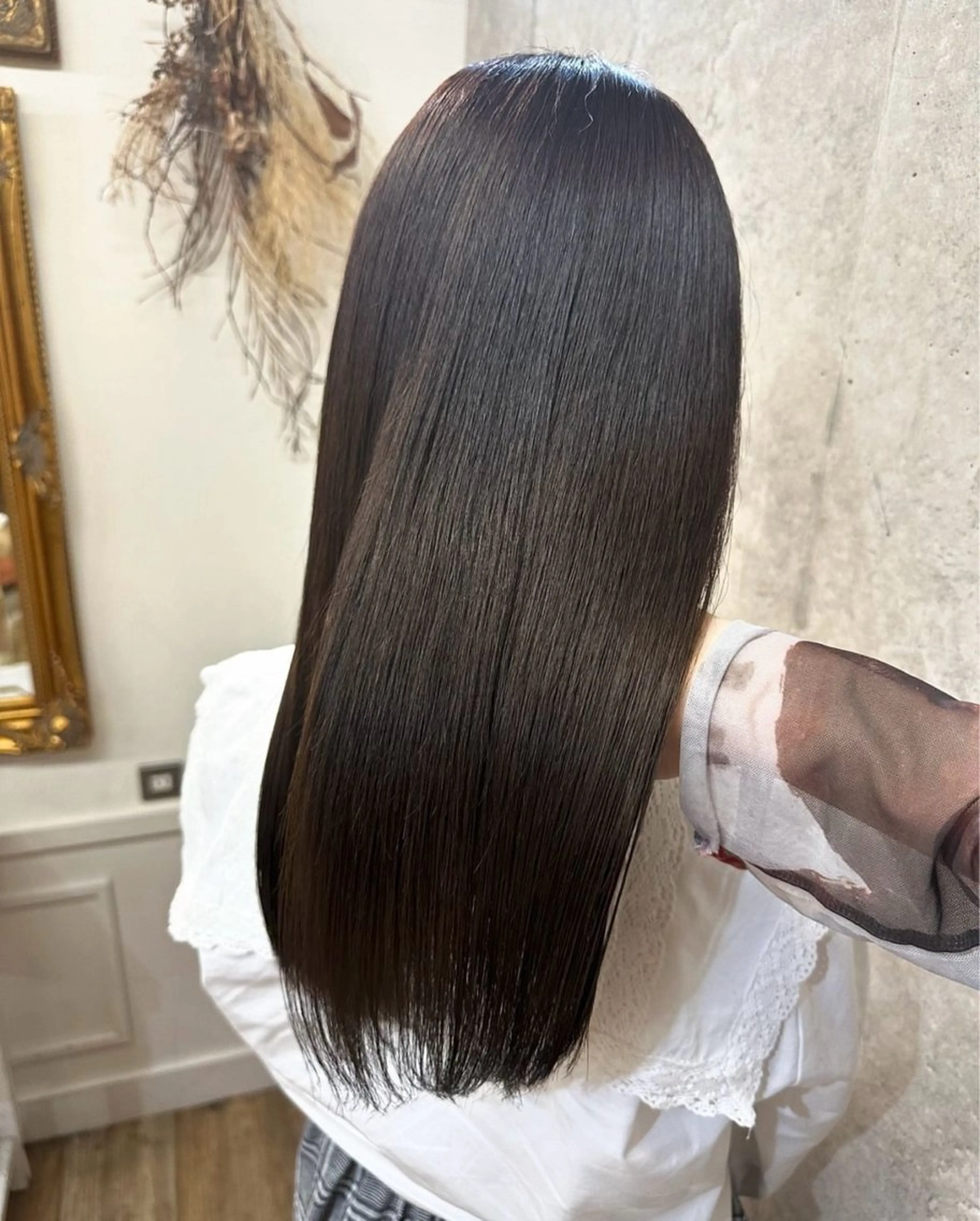 ロング 柴田 すず花のヘアスタイル