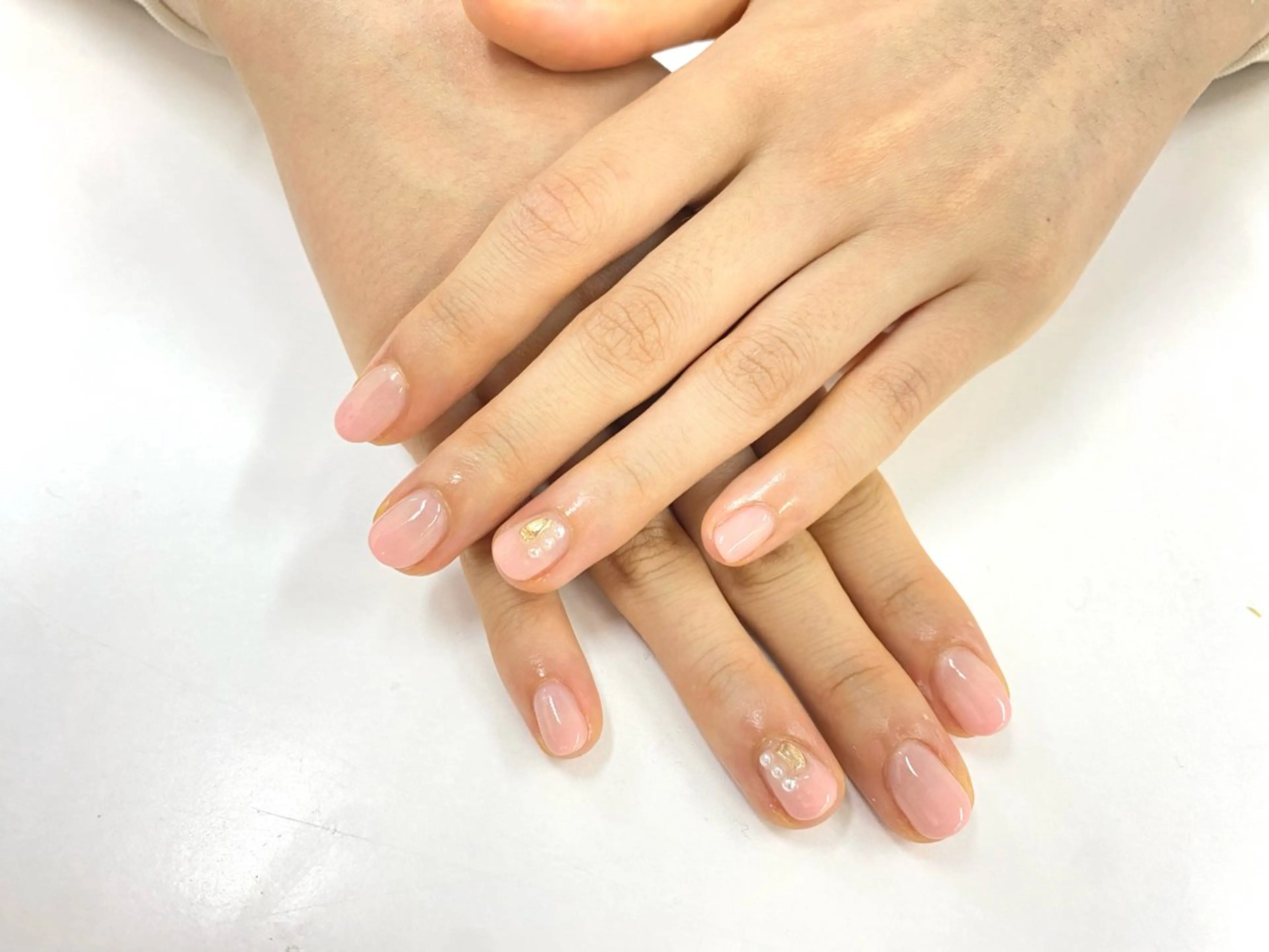 ネイル ネイルケアサロン Re-na-iL所属・なかがわ なつきのネイルデザイン