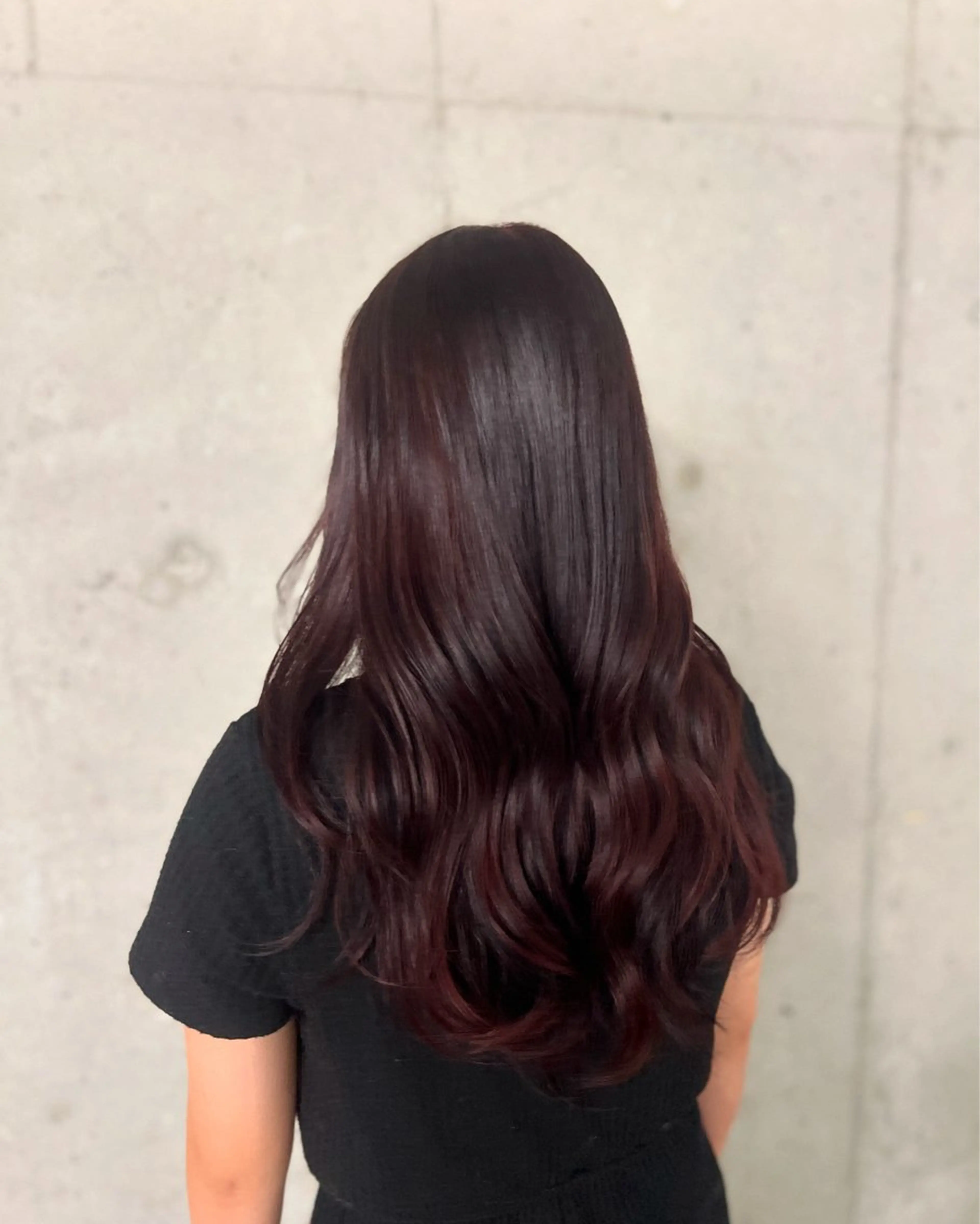 ロング カラー ブリーチ ダブルカラー ブリーチなしカラー レイヤーカット カット ヘアカラー トリートメント 頓所 大昂のヘアスタイル