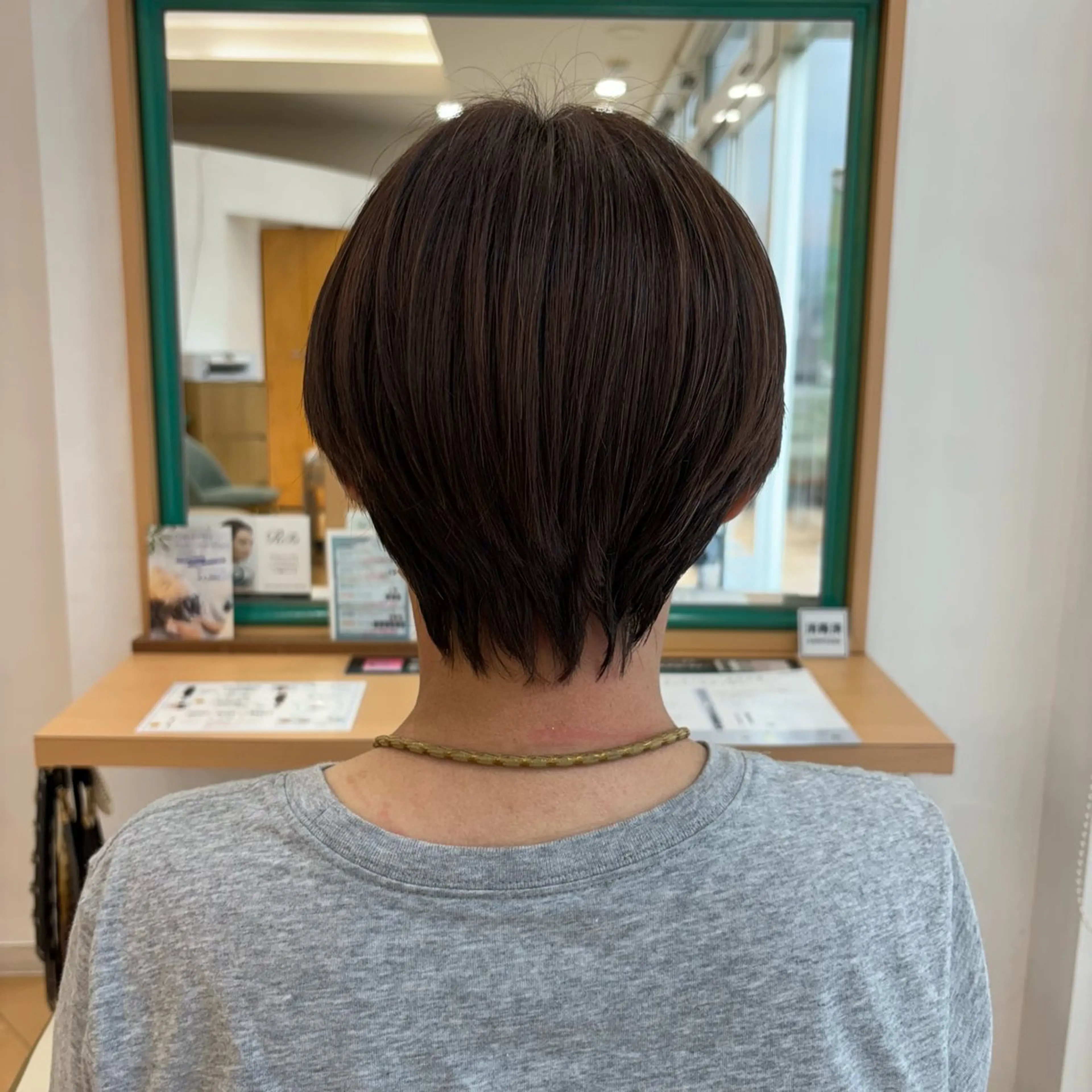 ショート カラー 🎀🤍芦澤 李音🤍🎀のヘアスタイル