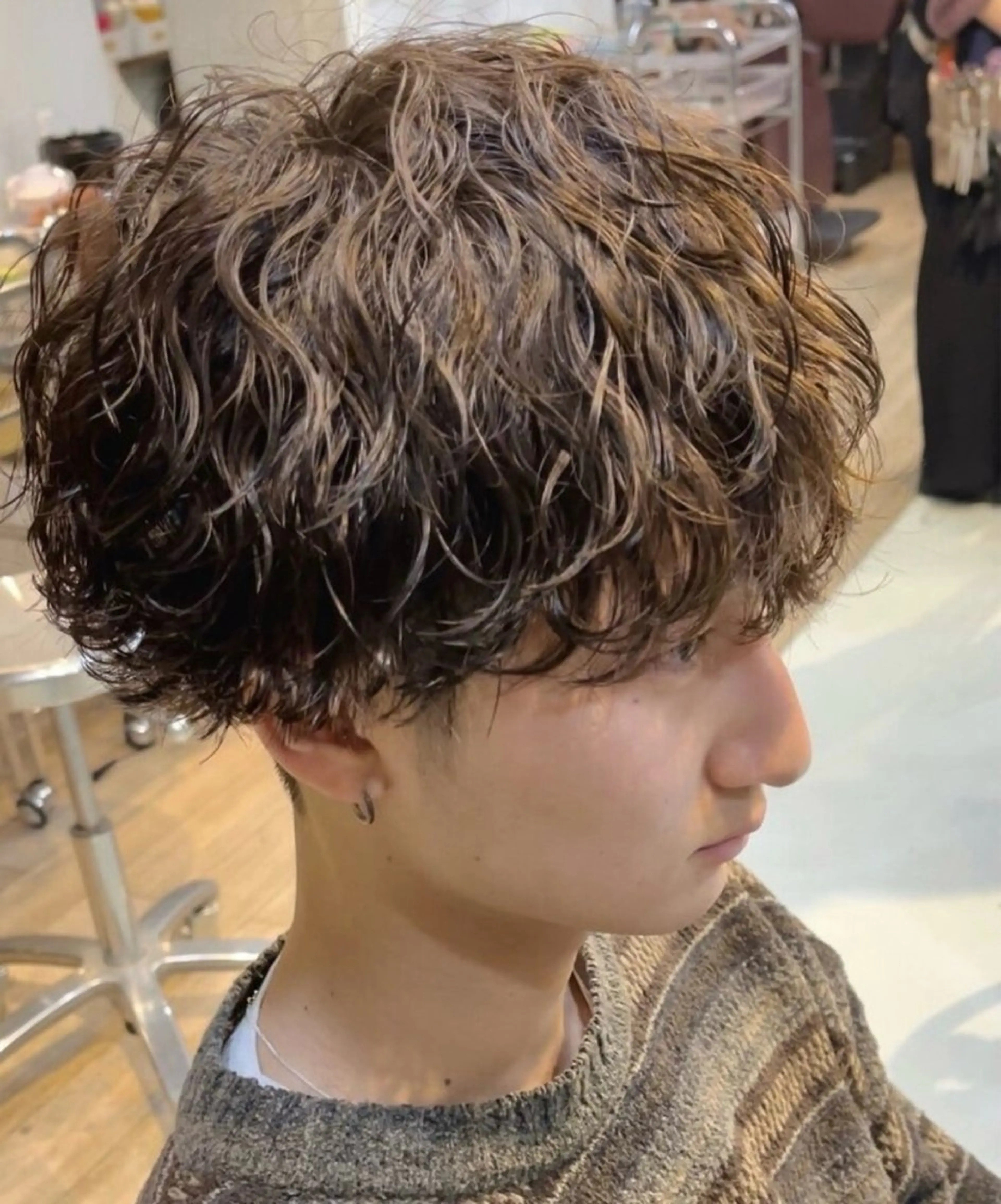 メンズカット+波巻きパーマ￥9480[梅田/メンズサロン/波巻きスパイラルパーマ]の写真