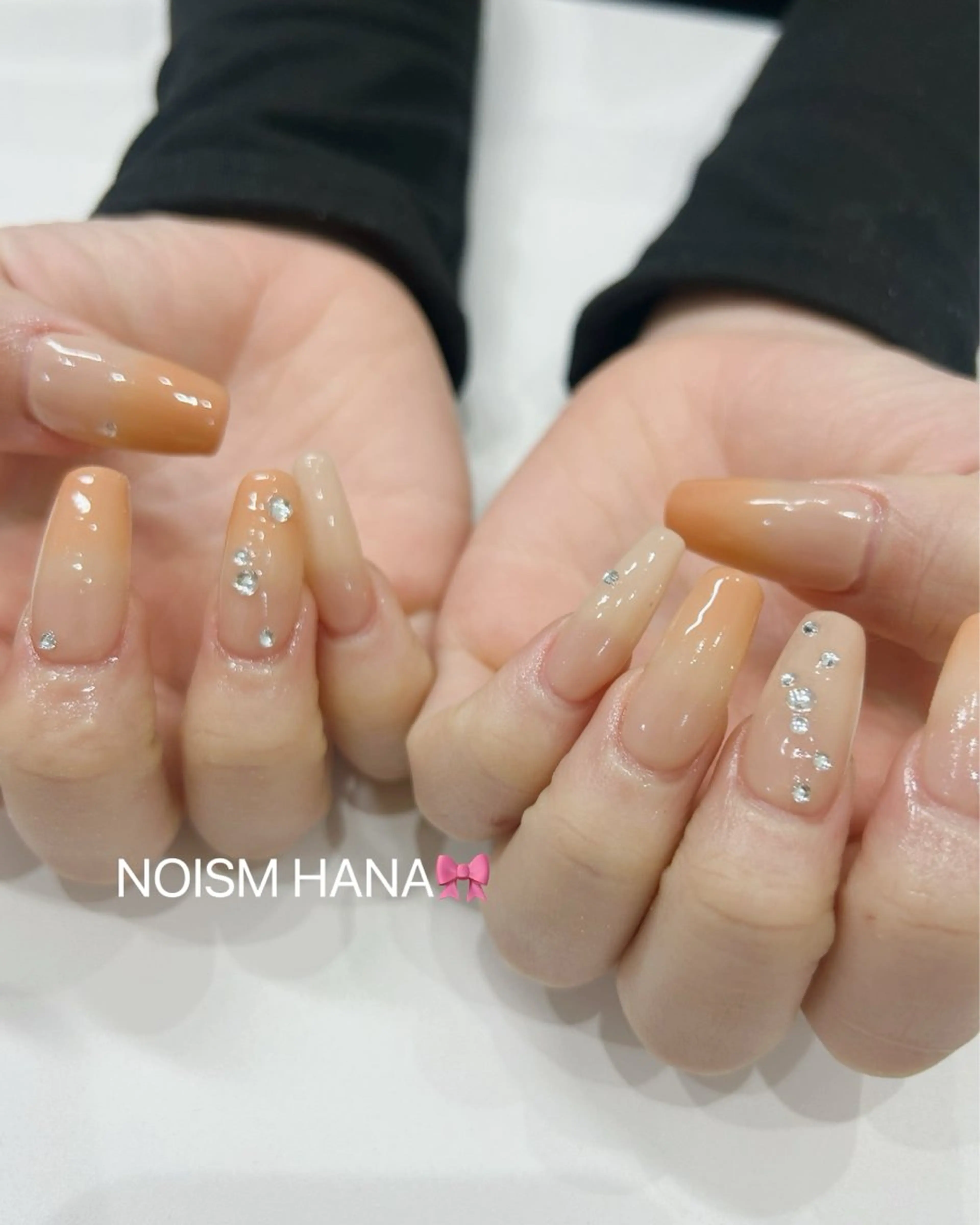 ネイル 長さ出し グラデーション キラキラネイル 韓国ネイル マグネットネイル ハンドネイル 🎀大人nail /NOISMはな🎀のネイルデザイン