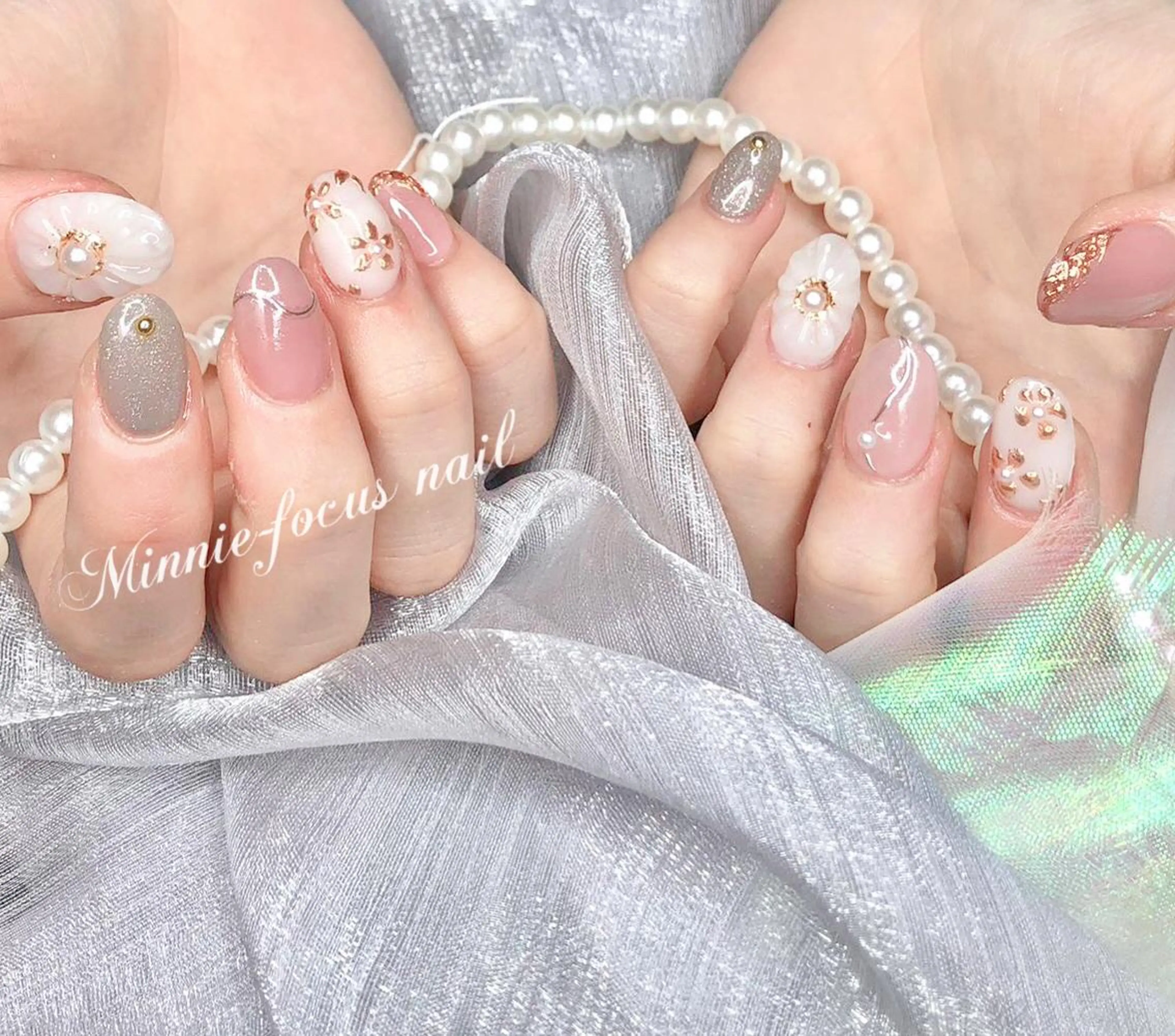 ネイル ゴージャス ミラーネイル 持ち込み スカルプネイル ハンドネイル 🎀Lychee ワンホンネイル✨のネイルデザイン
