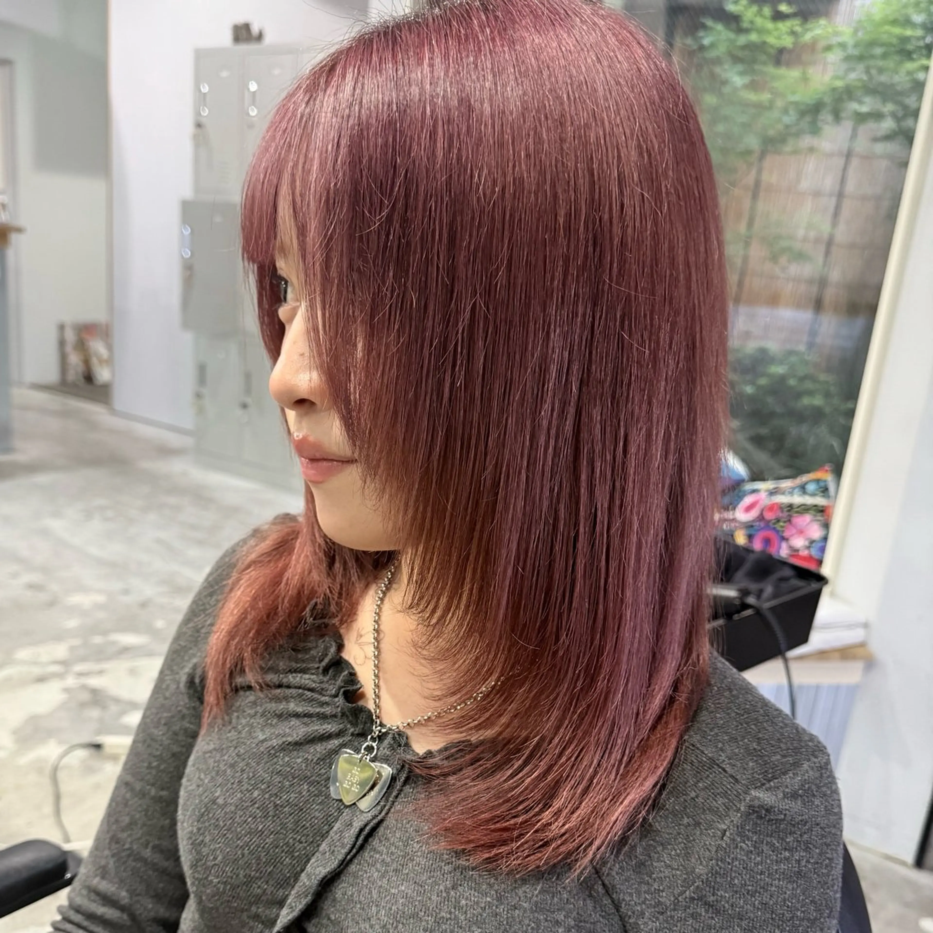 ミディアム ヘアカラー EDeN Reaのヘアスタイル