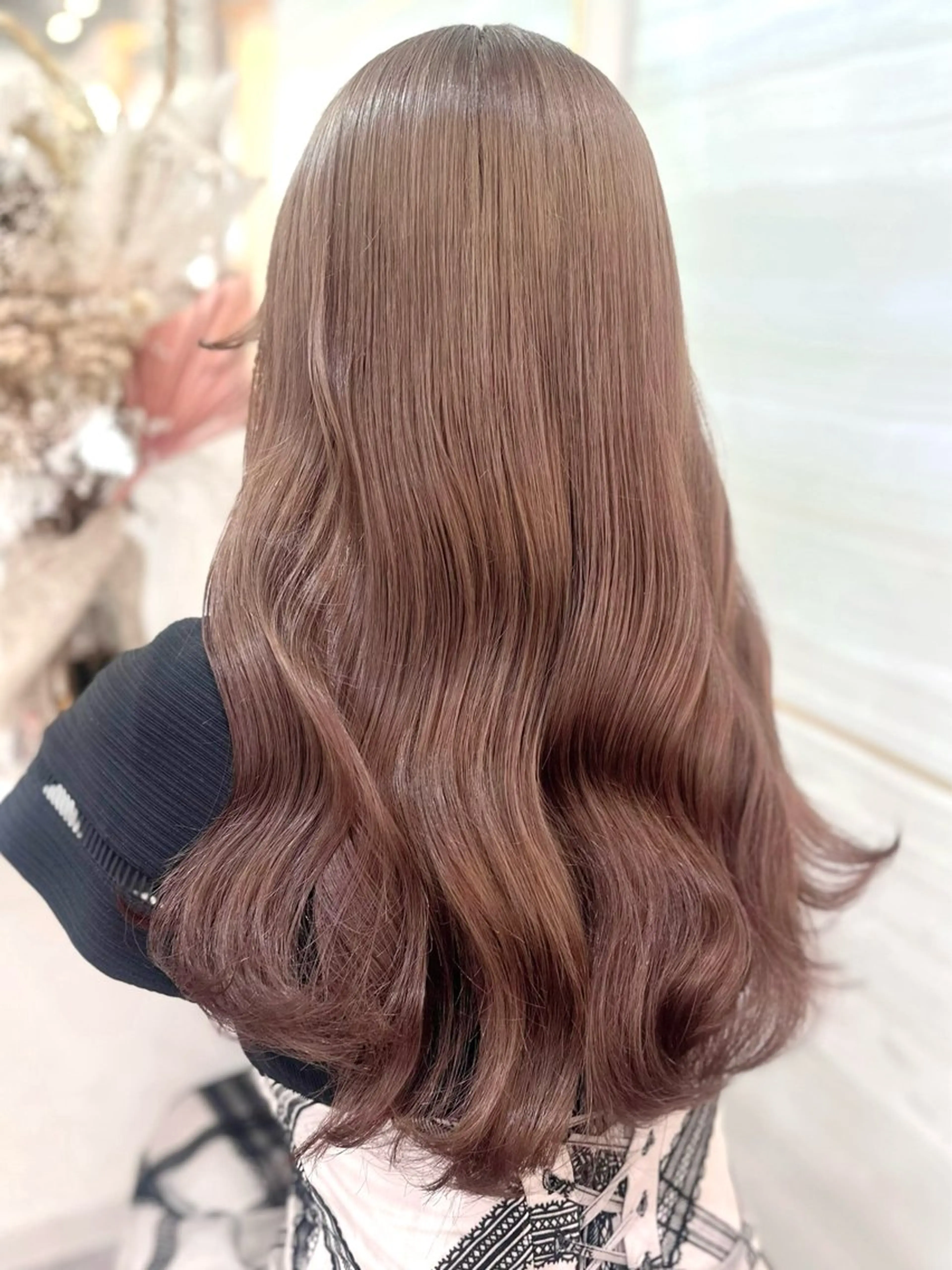 ロング カラー ベージュカラー ブリーチ ブラウンカラー ケアブリーチ ハイトーンカラー ヘアカラー 🦋高瀬寛菜🦋 韓国/ブリーチのヘアスタイル