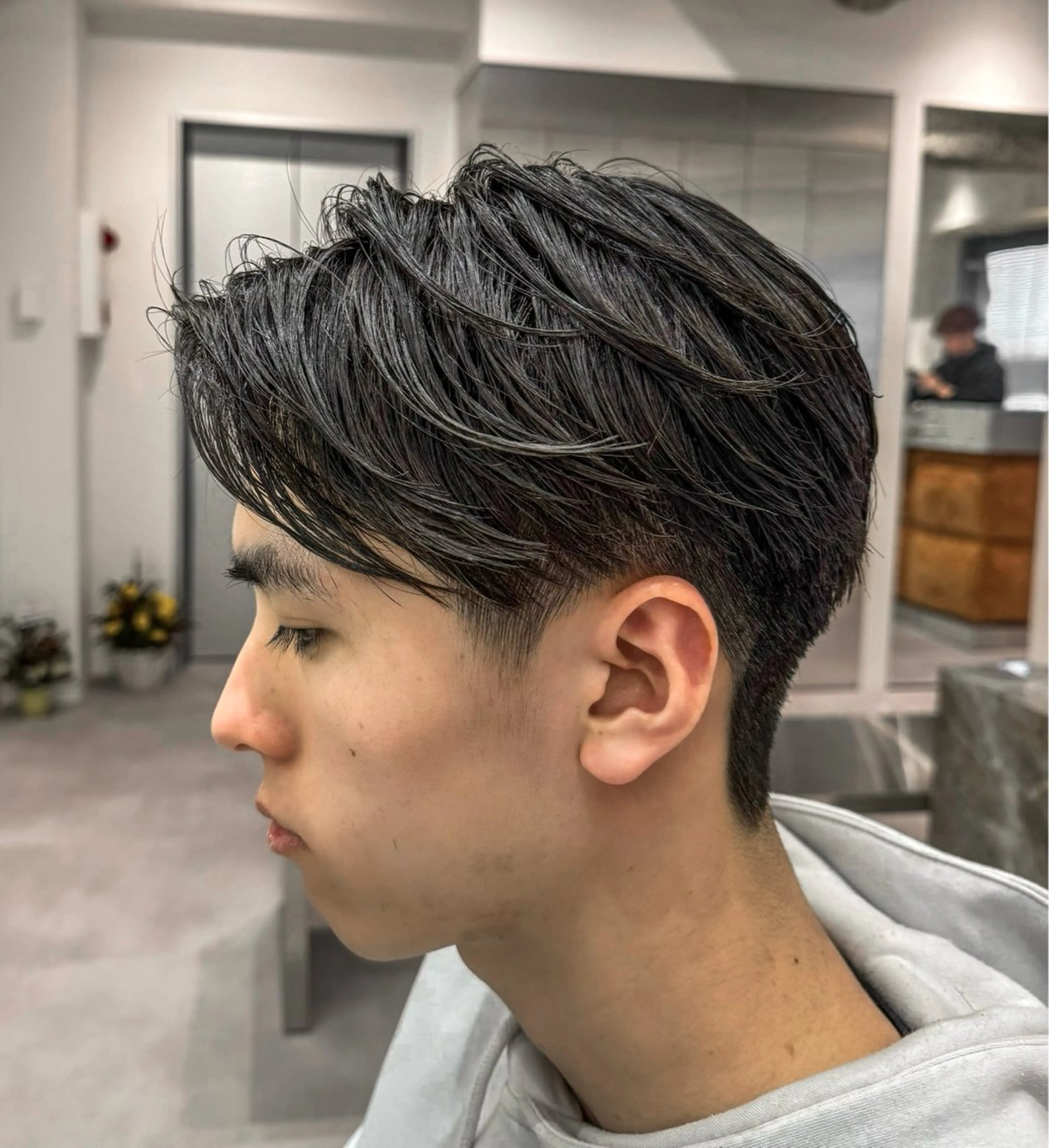 【今だけ限定クーポン🔥】【メンズカット＋ストレートパーマ】【軽い癖を取りたい方、パーマを落としたい方おすすめです！】の写真