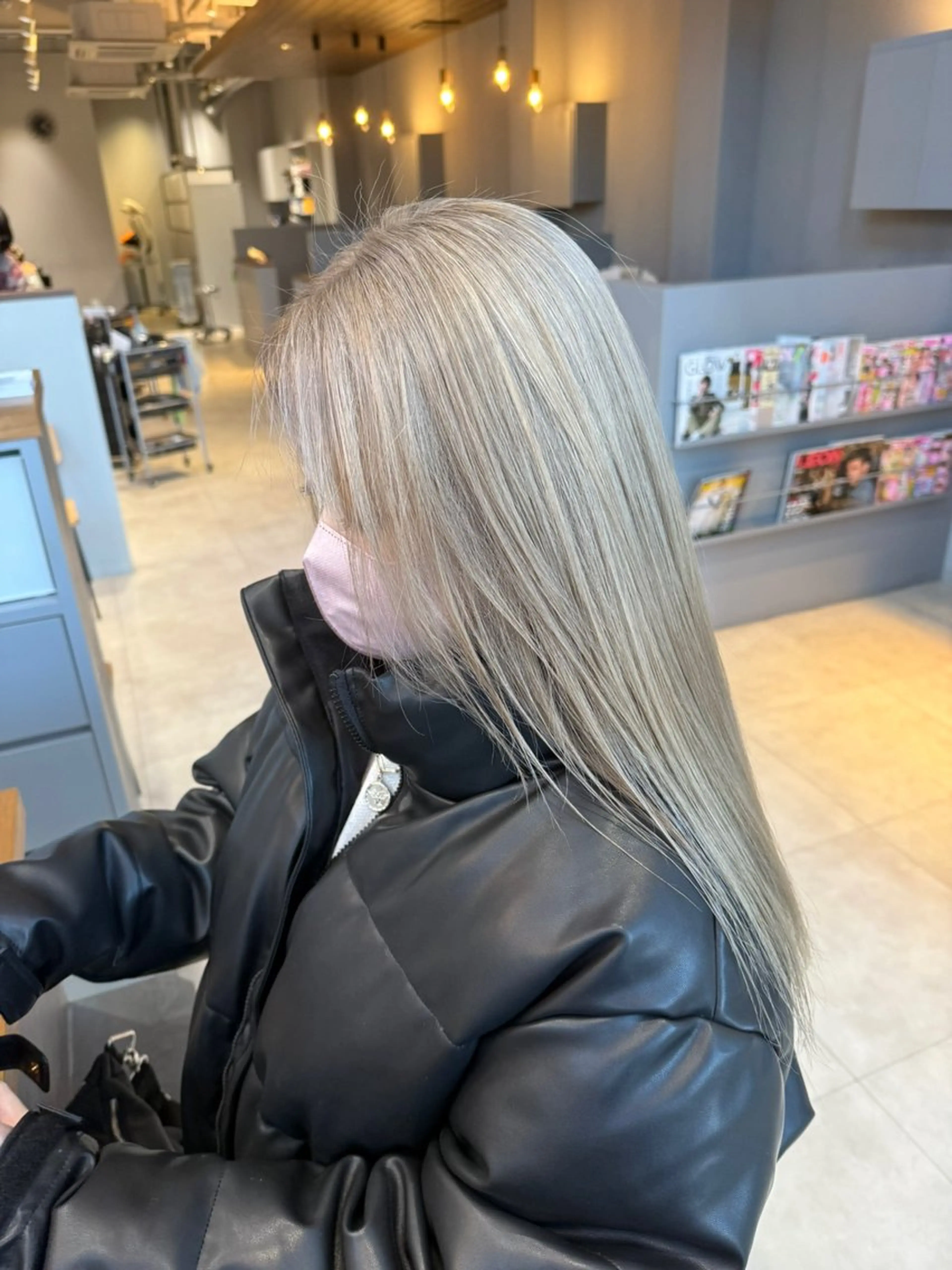 ブリーチオンカラーのみ🌈の写真