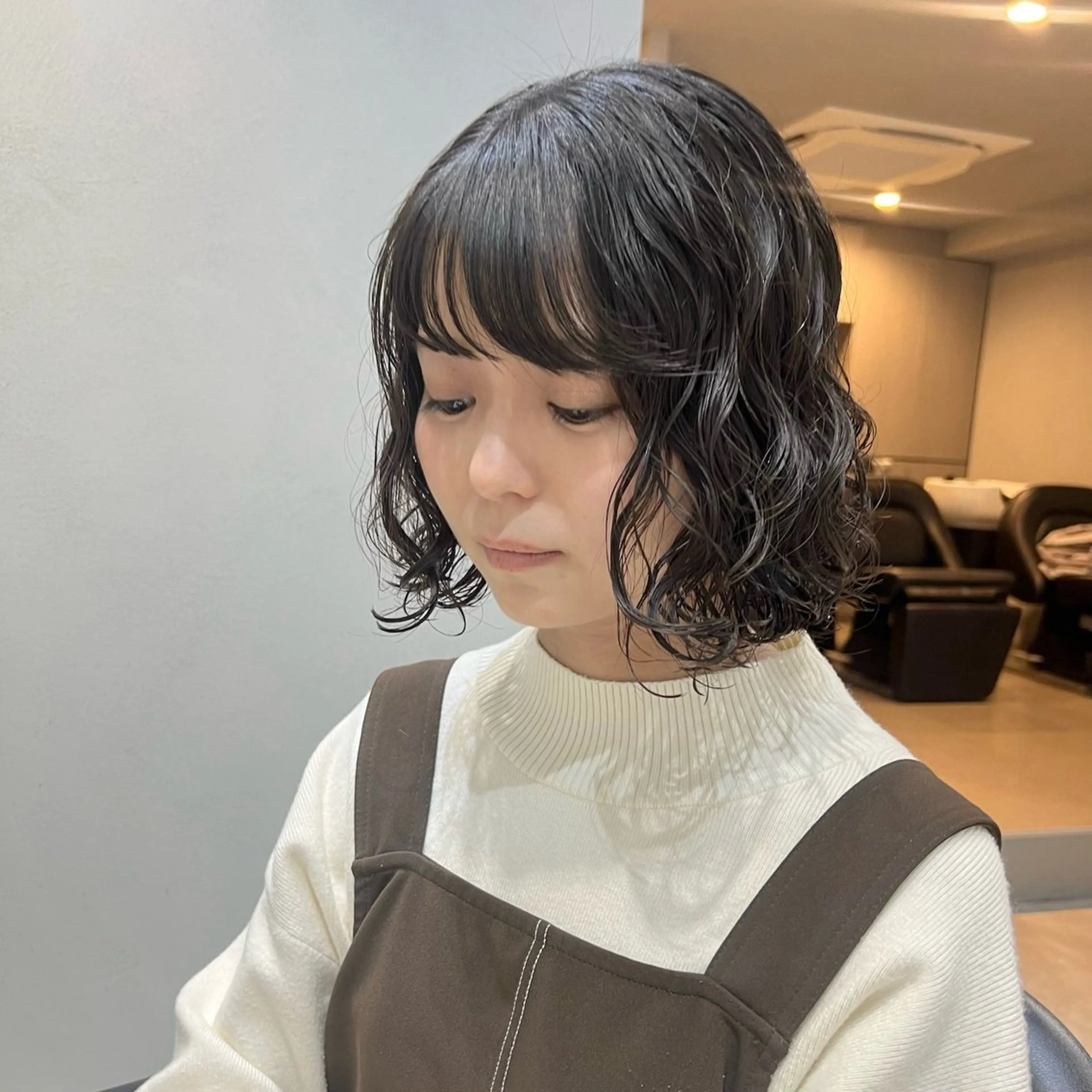 ミディアム カラー パーマ ミディアムパーマ ボブ カット ヘアカラー パーマ akane/ボブ /オリーブ/ブラウンのヘアスタイル