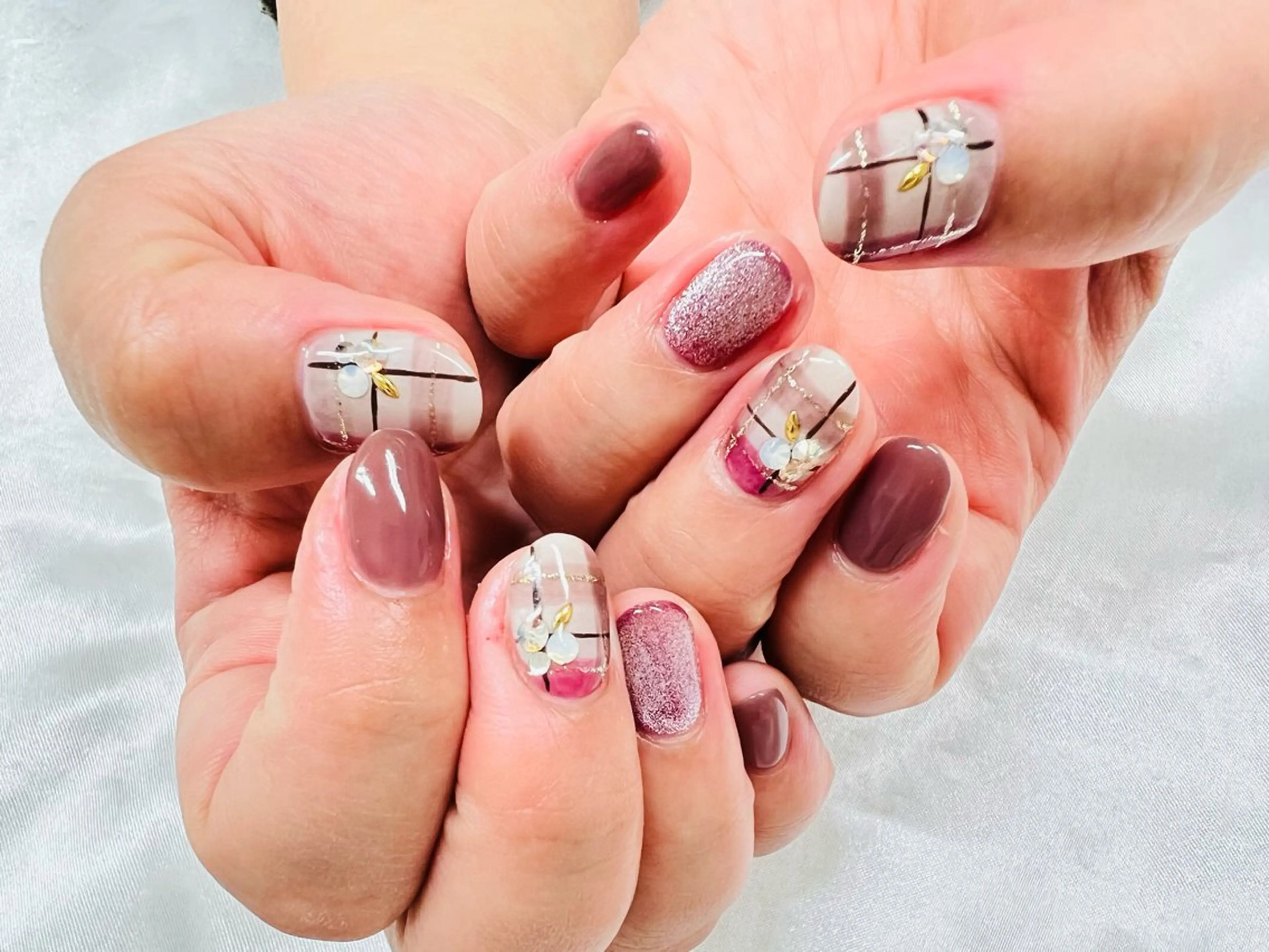 ネイル ユリシスネイル 担当近藤のネイルデザイン