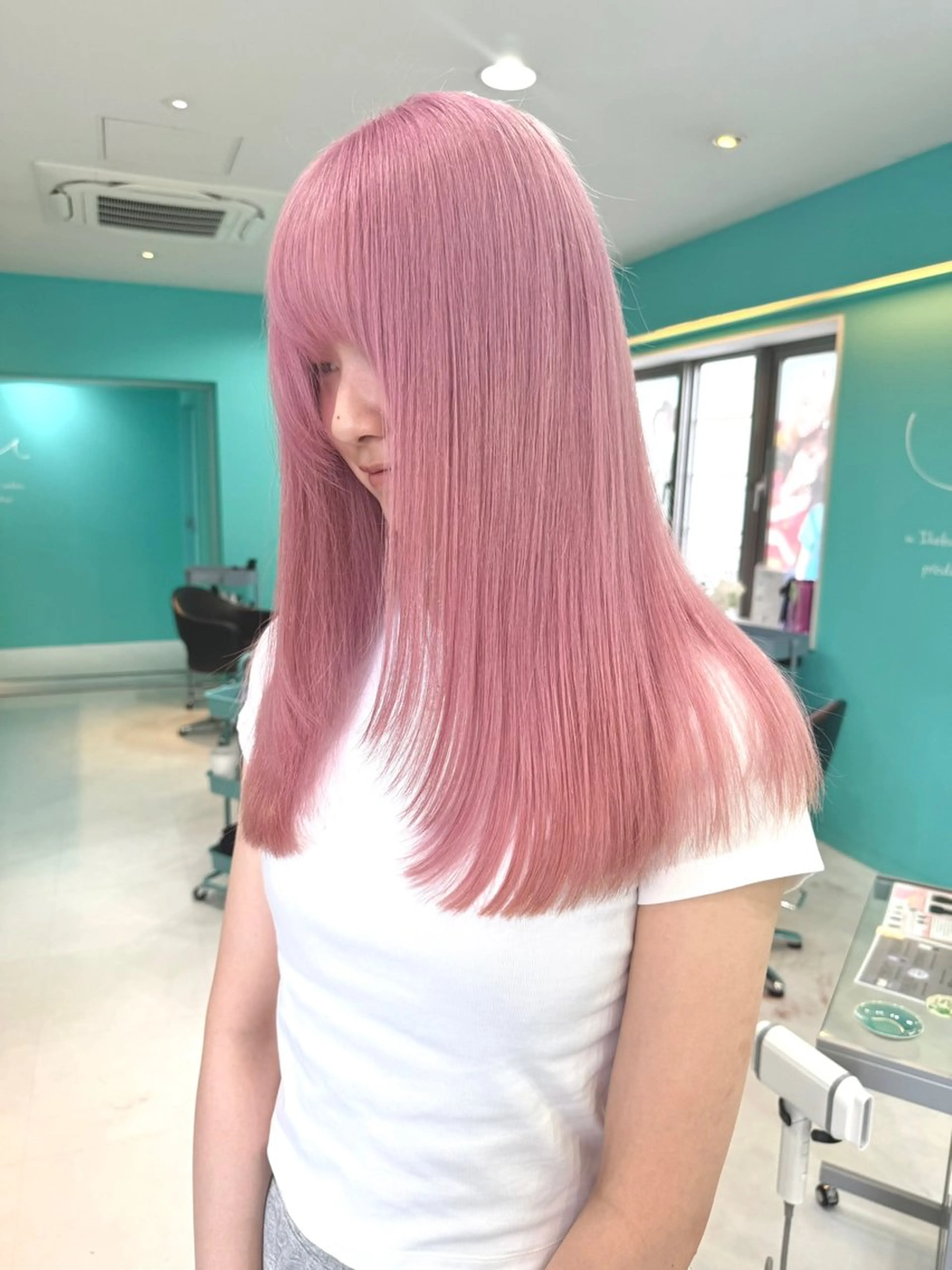 【ブリーチカラー】メンテナンスカット＋ブリーチ＋トリートメント🌟の写真