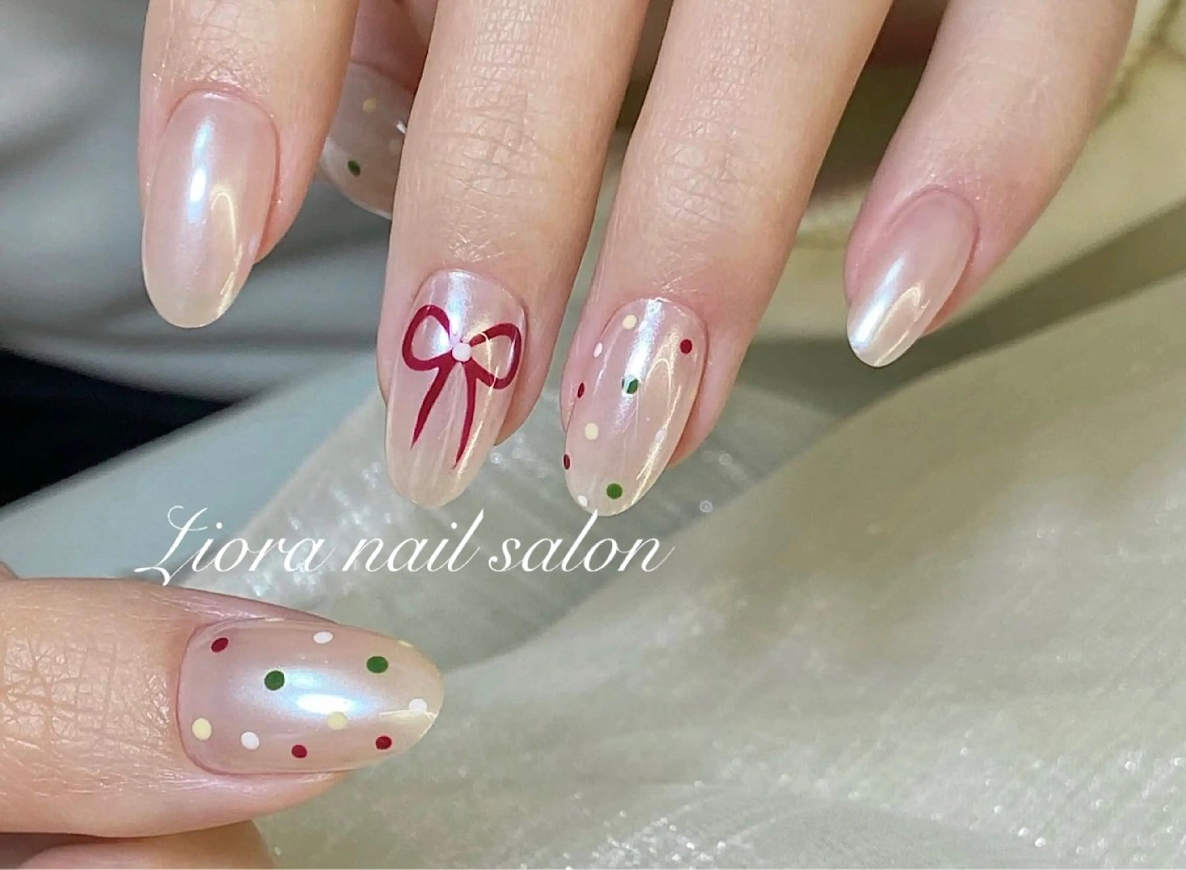 ネイル フレンチネイル ジェルネイル ガーリー グラデーション キラキラネイル ハンドネイル Liora ネイルサロン所属・Liora nail salonのネイルデザイン