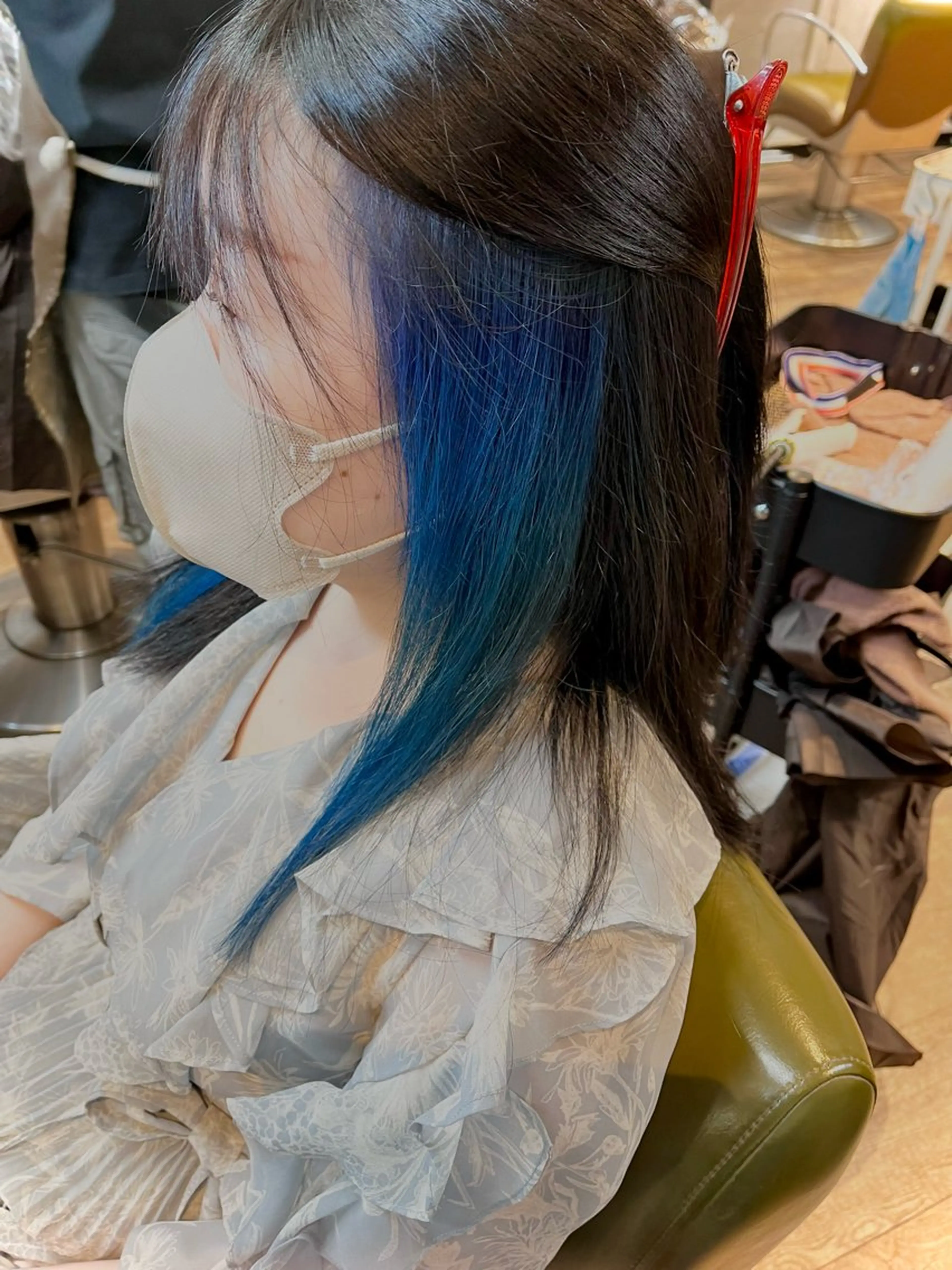 ミディアム カラー ブルーカラー インナーカラー カット ヘアカラー 松井 敬太郎のヘアスタイル