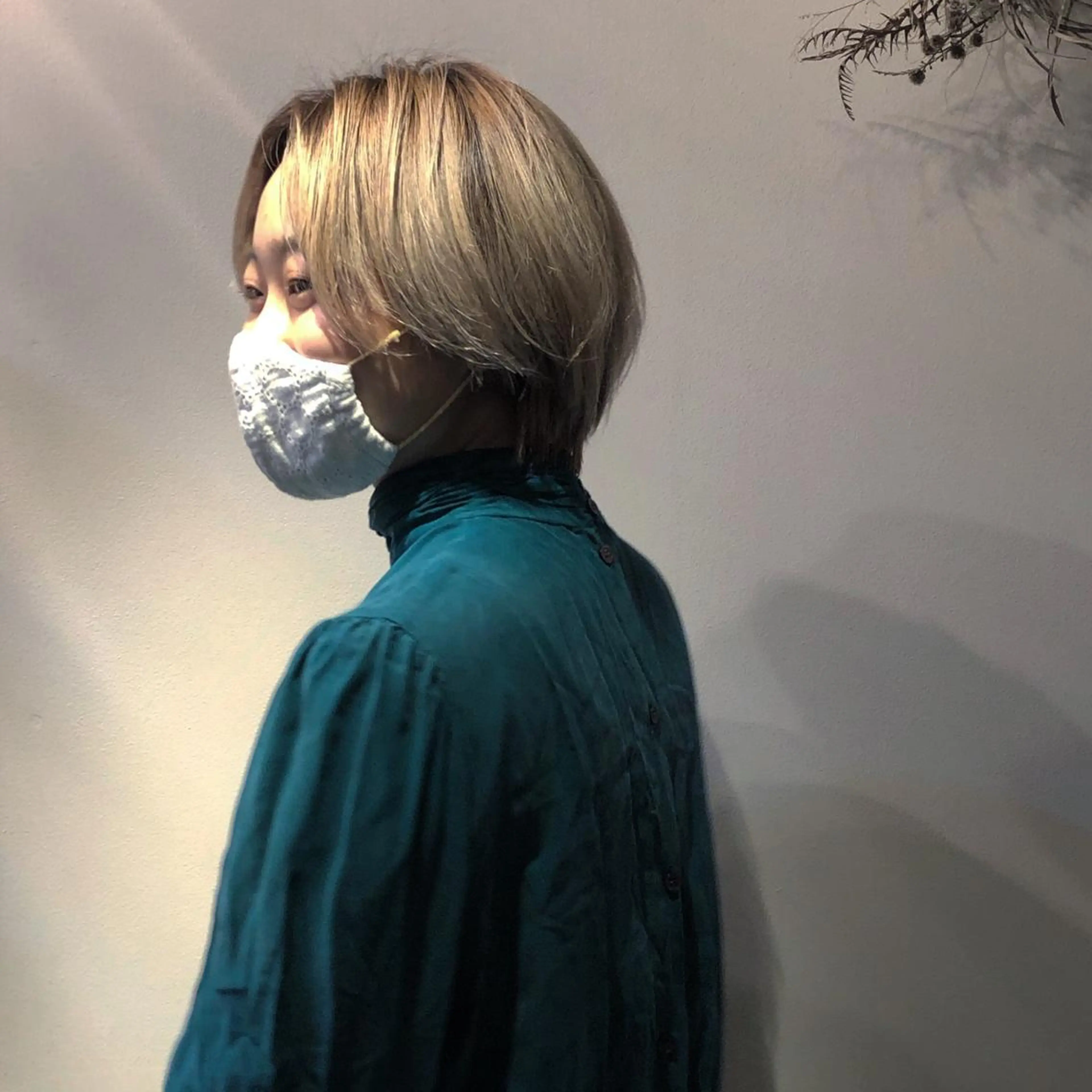 ショート カラー ヘアアレンジ バレイヤージュ ブリーチ レイヤーカット 美容室sand 横浜のヘアスタイル