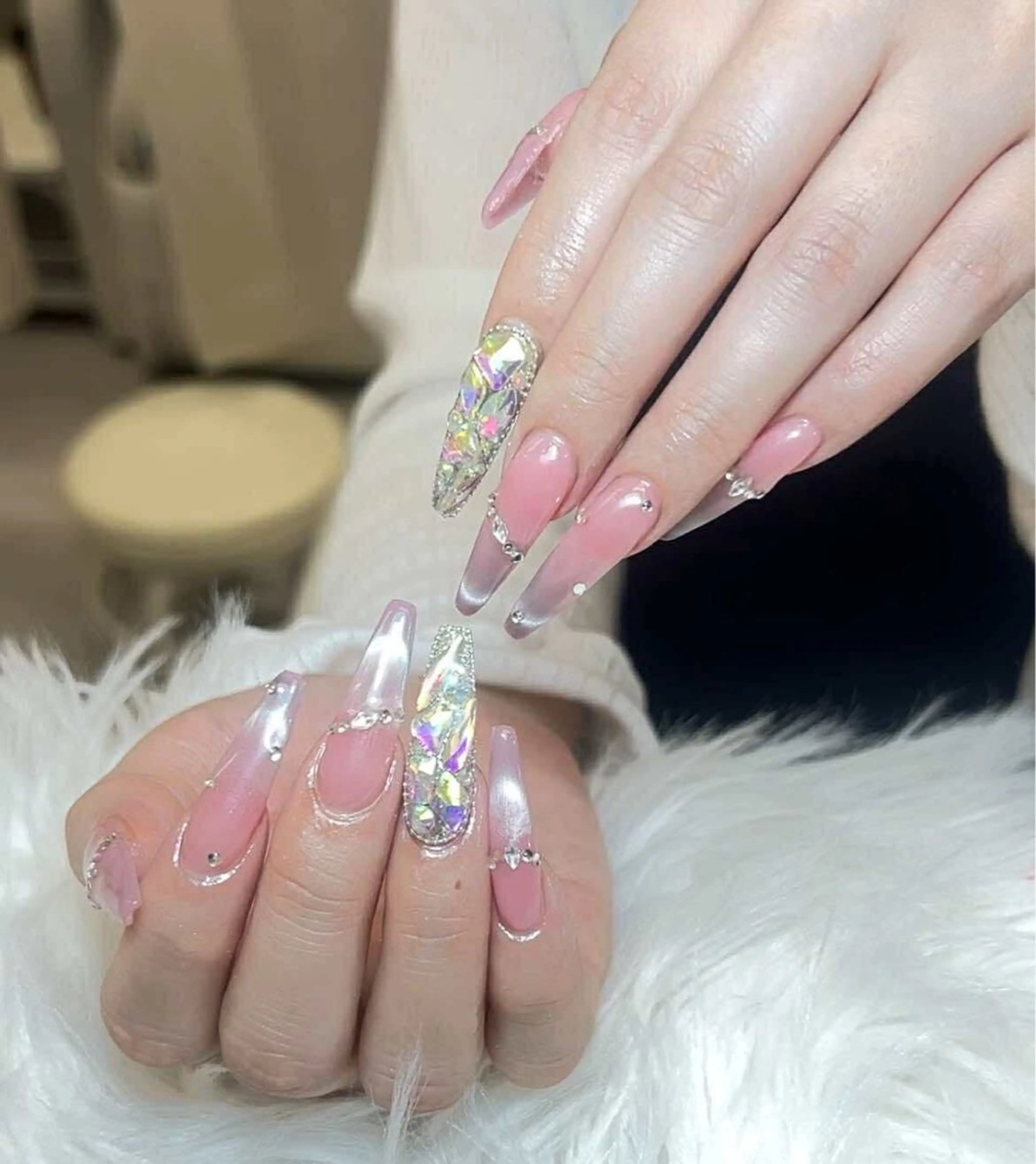 ネイル チークネイル 長さ出し フットネイル マグネットネイル 持ち込み ハンドネイル ANH NAIL ゴテゴテ専門店💎のネイルデザイン
