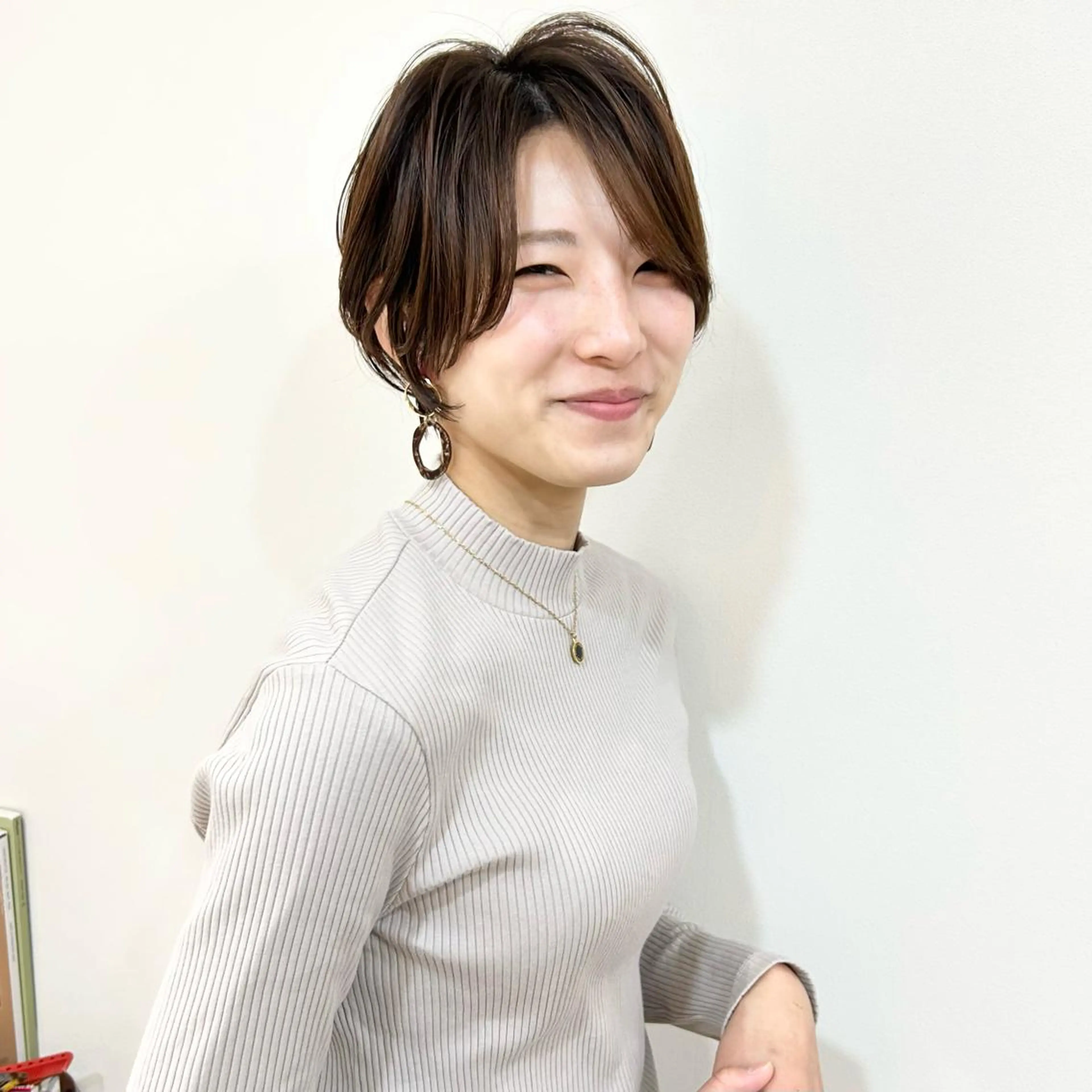 ショート カラー ブリーチ ケアブリーチ ダブルカラー ハイライトカラー イルミナカラー lab.by ioe中崎店所属・中北篤志 ショートボブのヘアスタイル