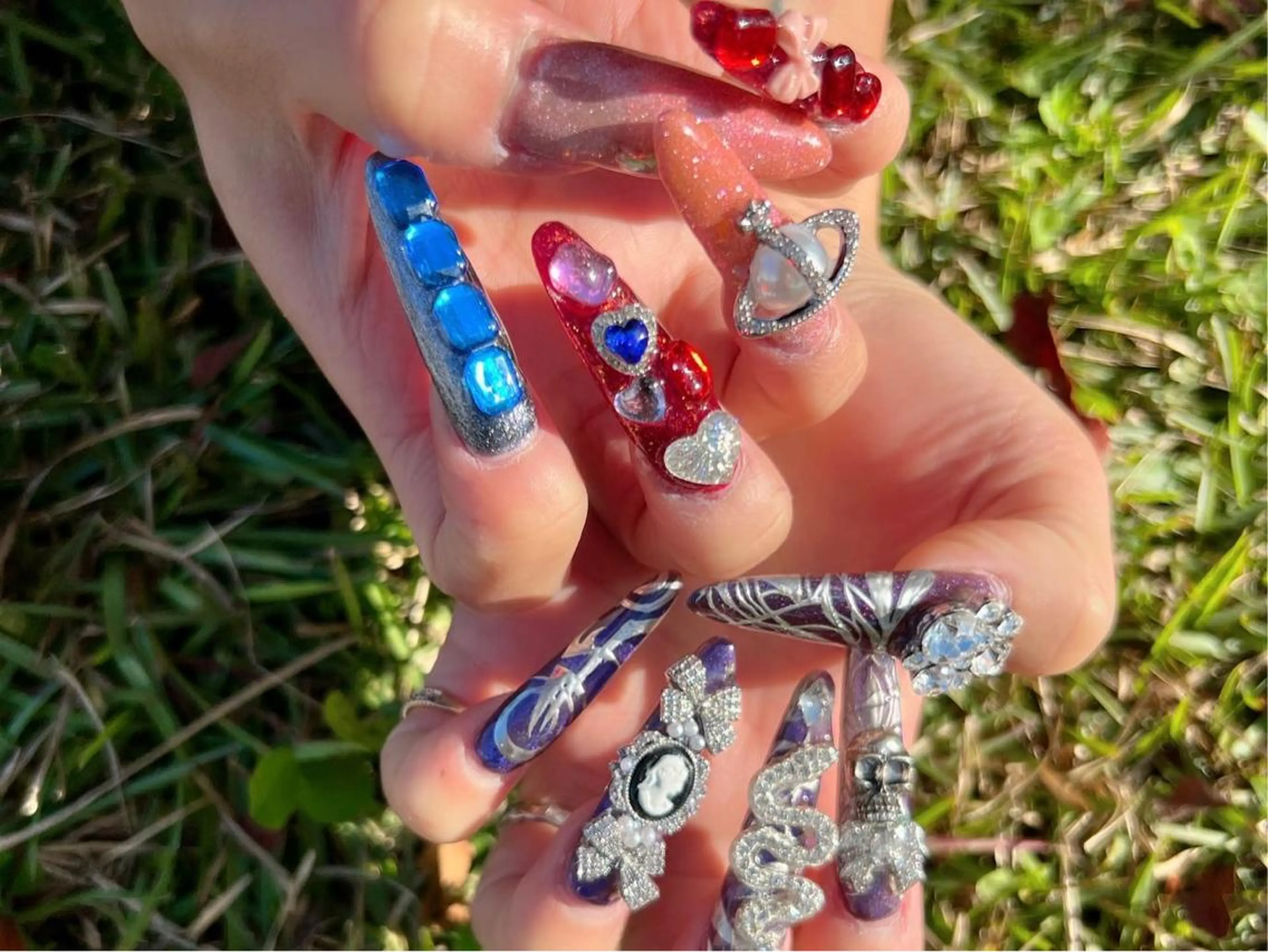 ロング ハンドネイル ハンドケア ONIKA Nail 青山通り店所属・ONIKA Nail 表参道A4🦋2分のネイルデザイン