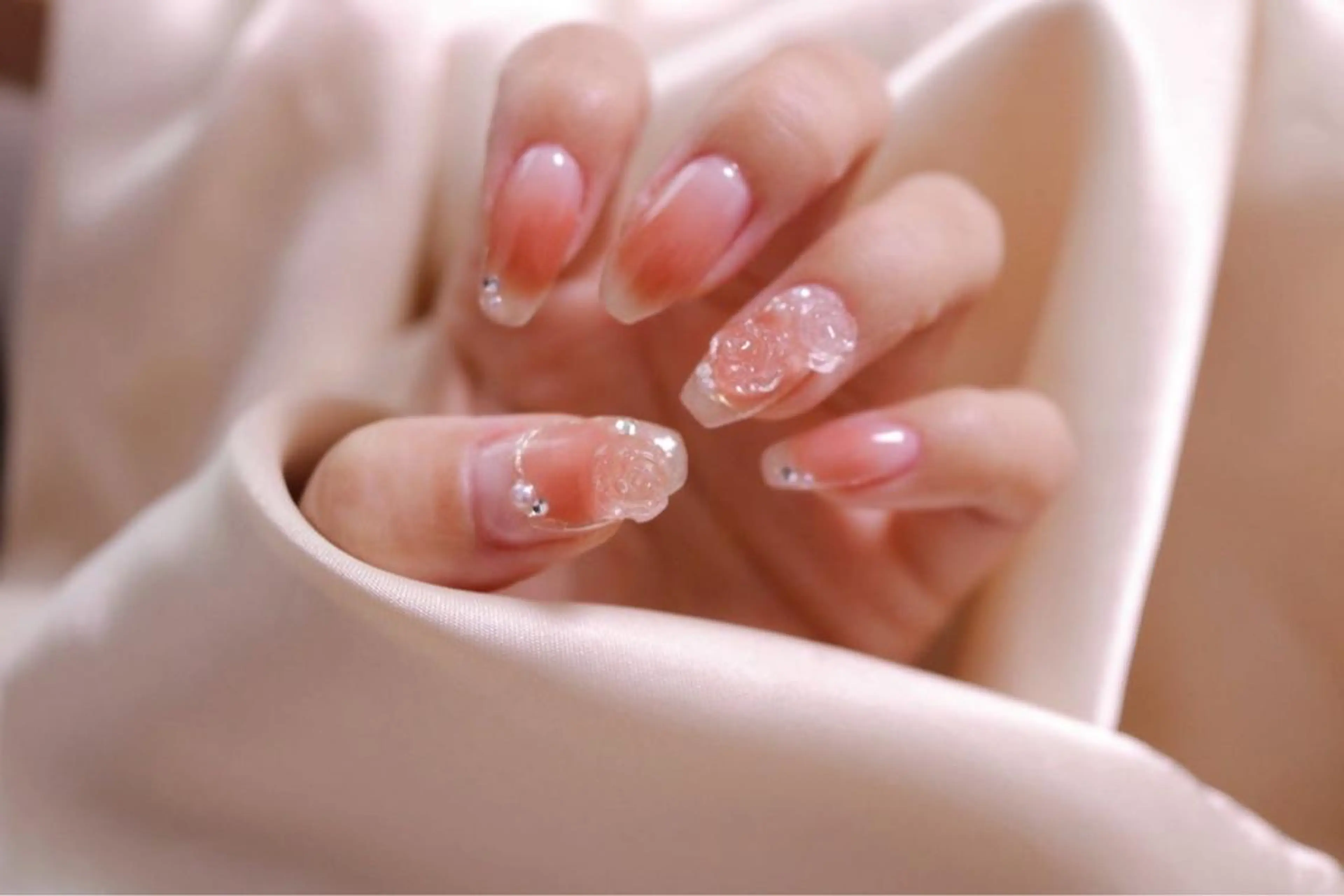 ネイル ハンドネイル MH Nailのネイルデザイン