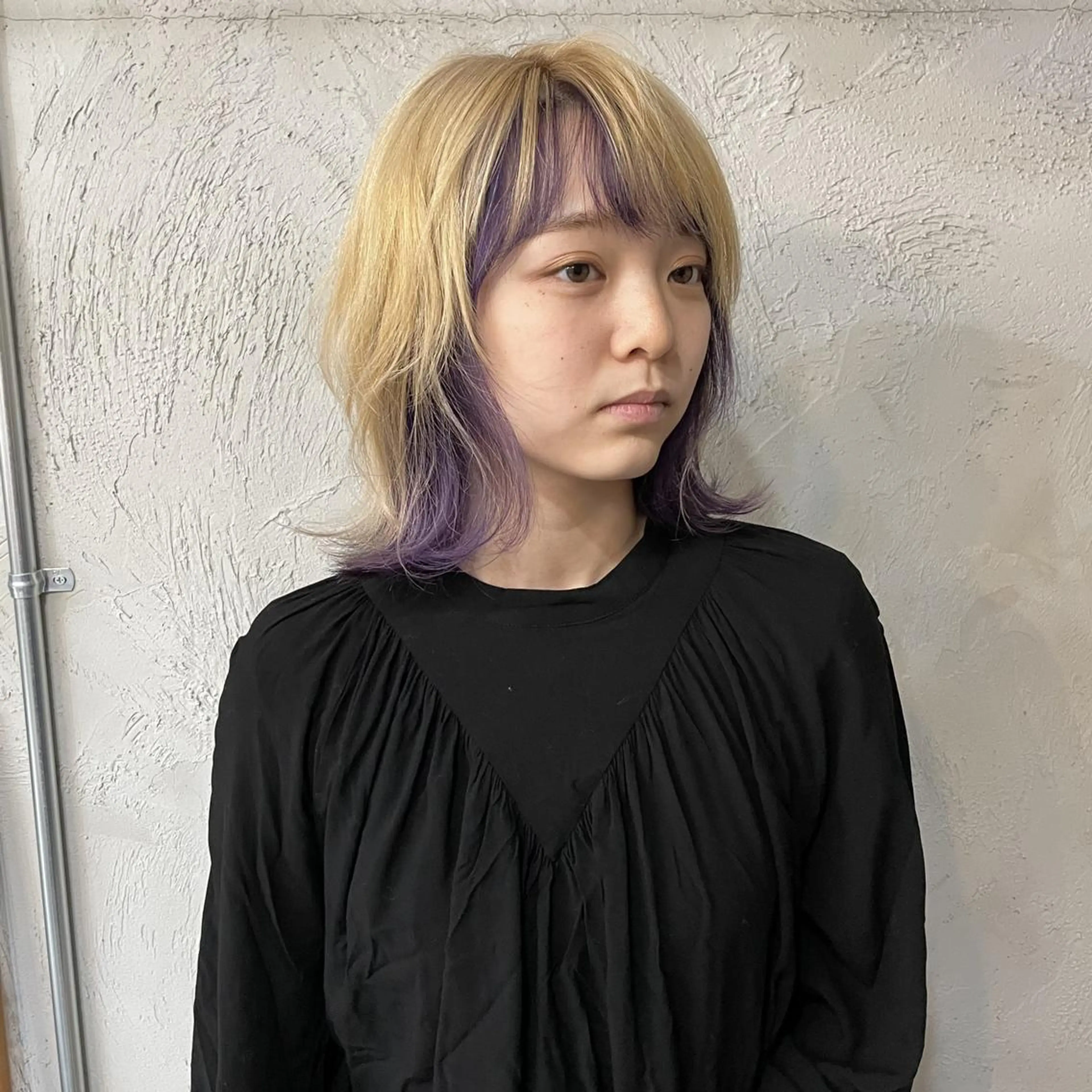 ミディアム カラー ミストバング  フェイスフレーミング カット ヘアカラー 西本 綾華の眉毛・アイブロウイメージ