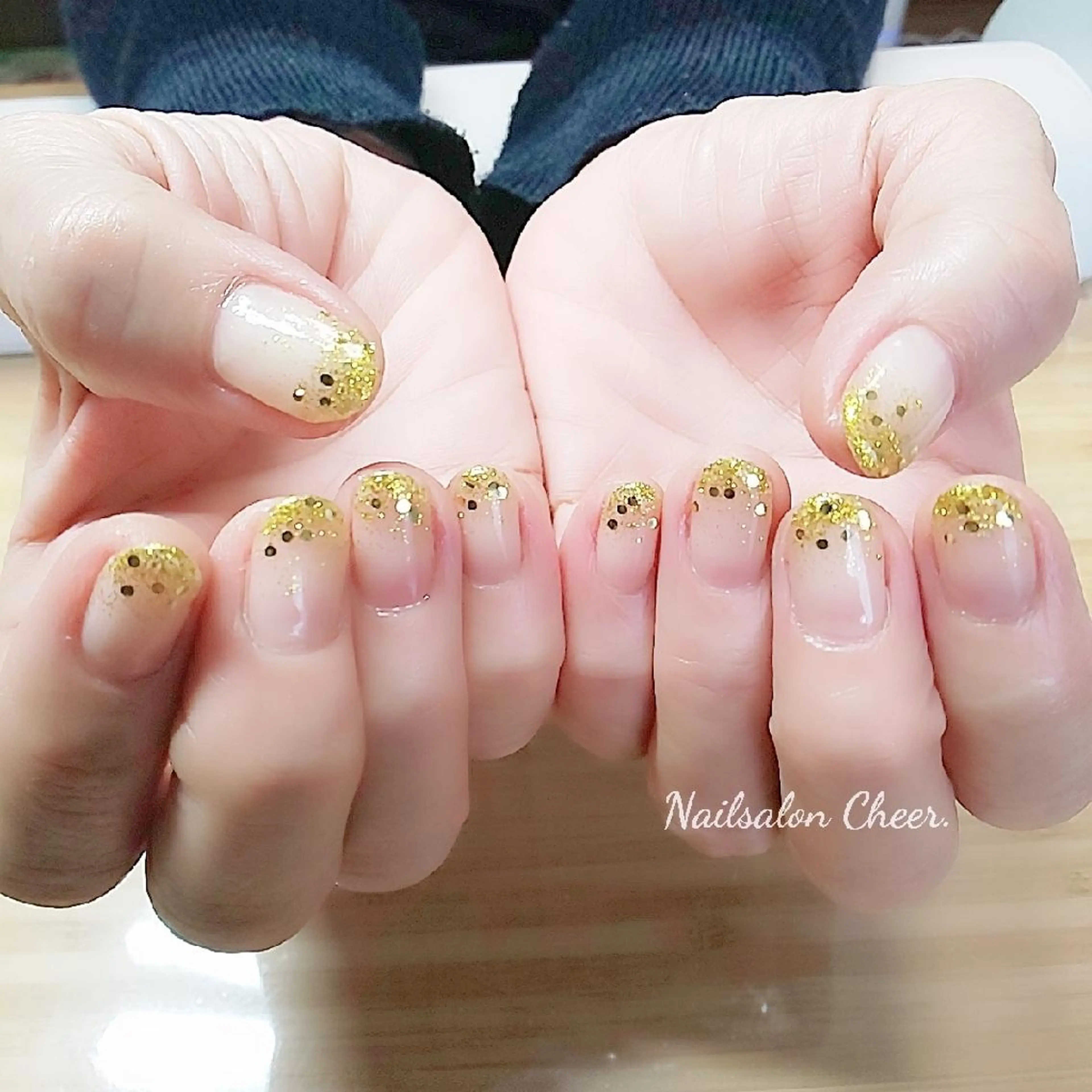 ネイル ラメ(グリッター) ラメグラデーション ハンドネイル Nailsalon Cheer.のネイルデザイン