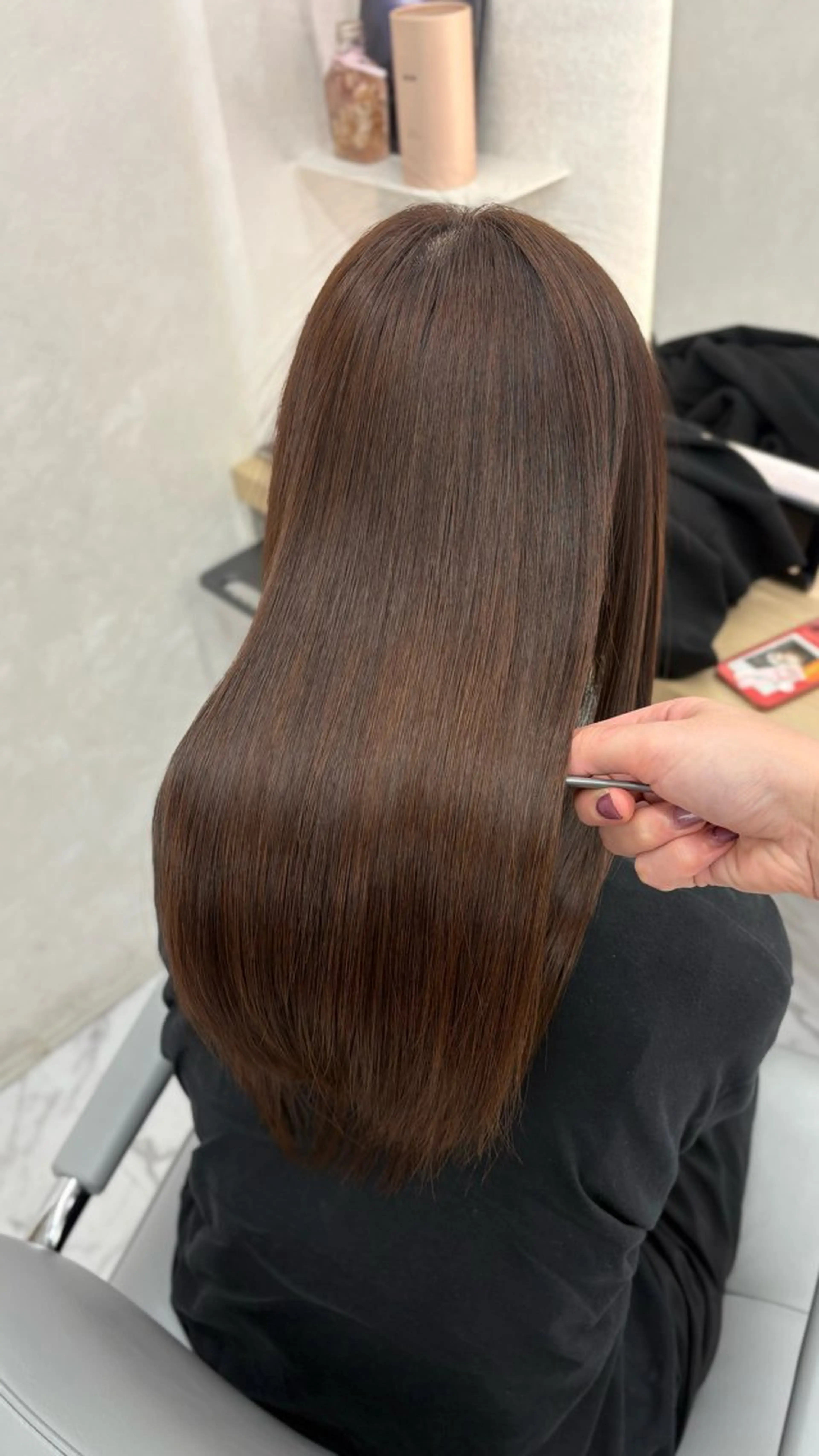 ロング 髪質改善 縮毛矯正 トリートメント 縮毛矯正 youres hair 髪質改善トリートメント&ヘッドスパ新宿三丁目店所属・小林春月 /新宿美容師のヘアスタイル