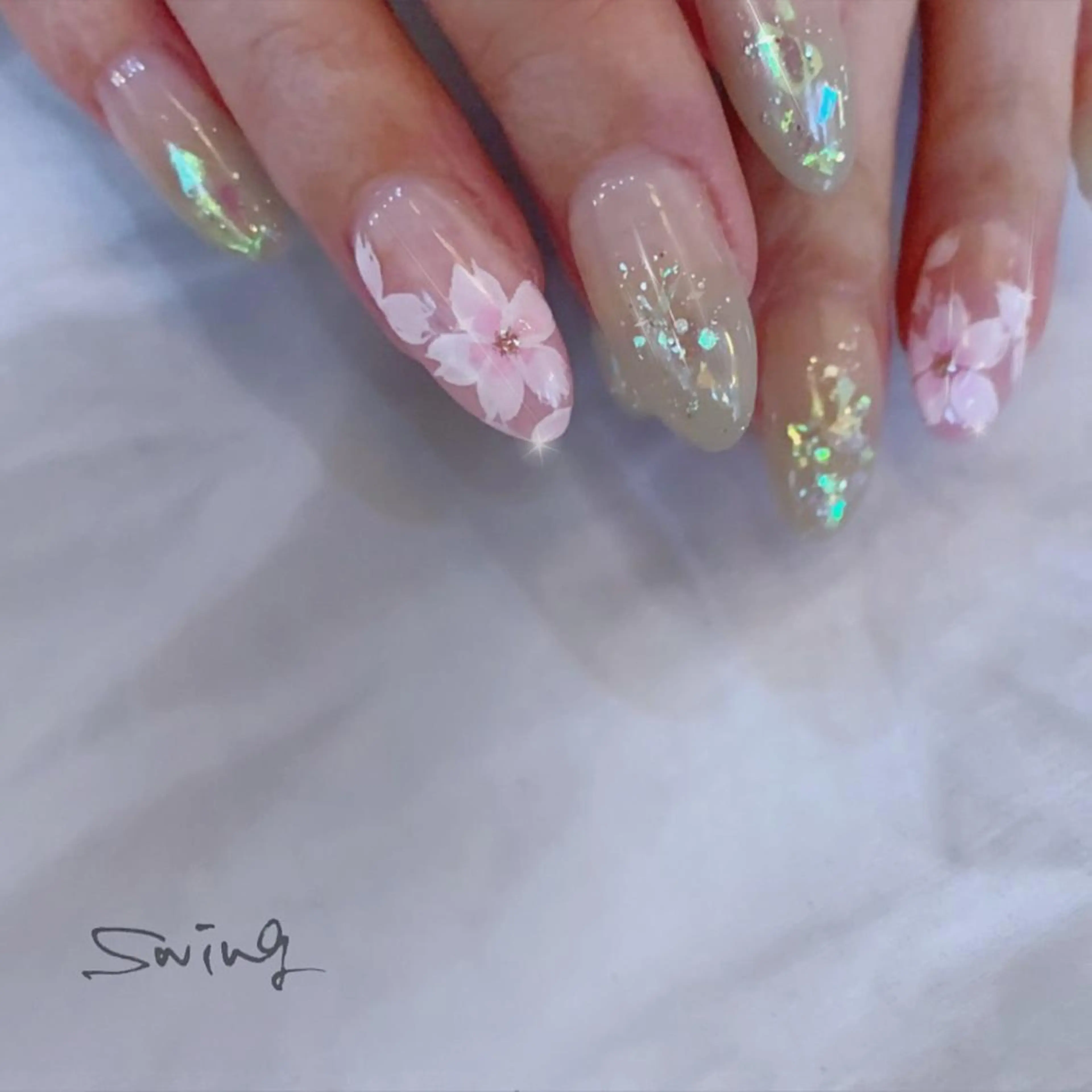 ネイル オフィスネイル SWING Nail Salon所属・Yoshida Takakoのネイルデザイン