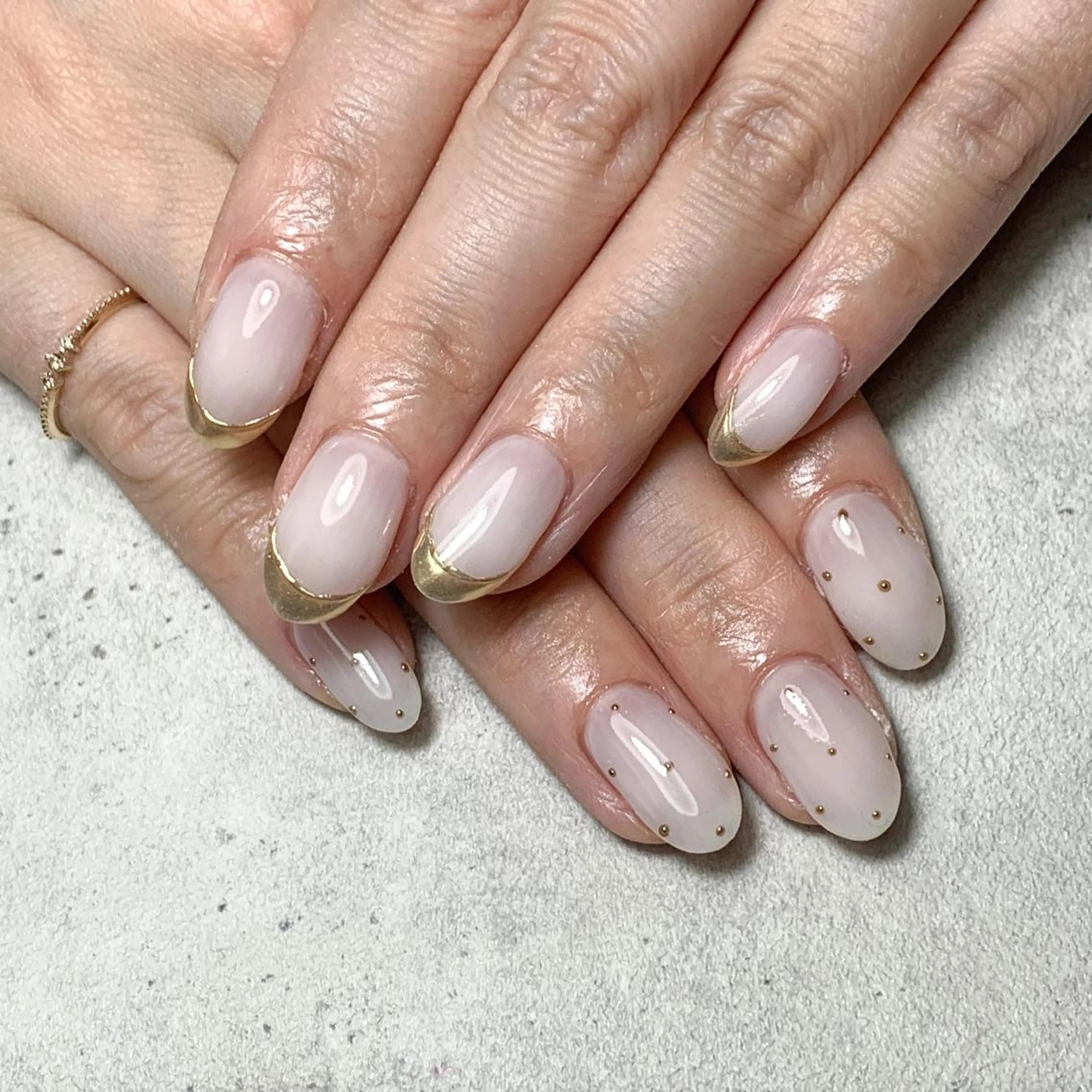 ネイル atelier FIORITURA所属・FIORITURA aiのネイルデザイン