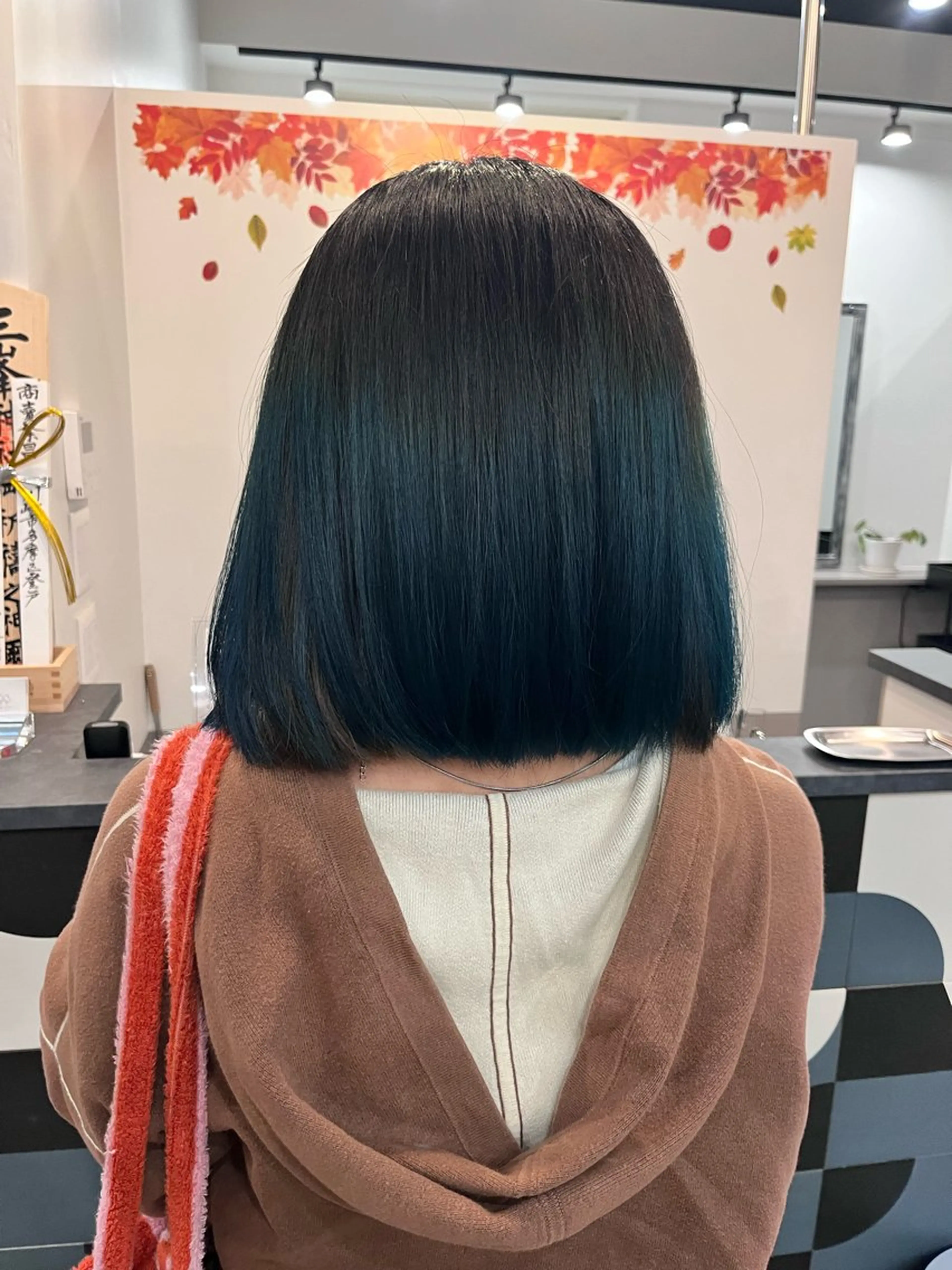 ミディアム カラー ブリーチ グラデーションカラー カット ヘアカラー トリートメント dogstar小林諒 レイヤー/パーマのヘアスタイル