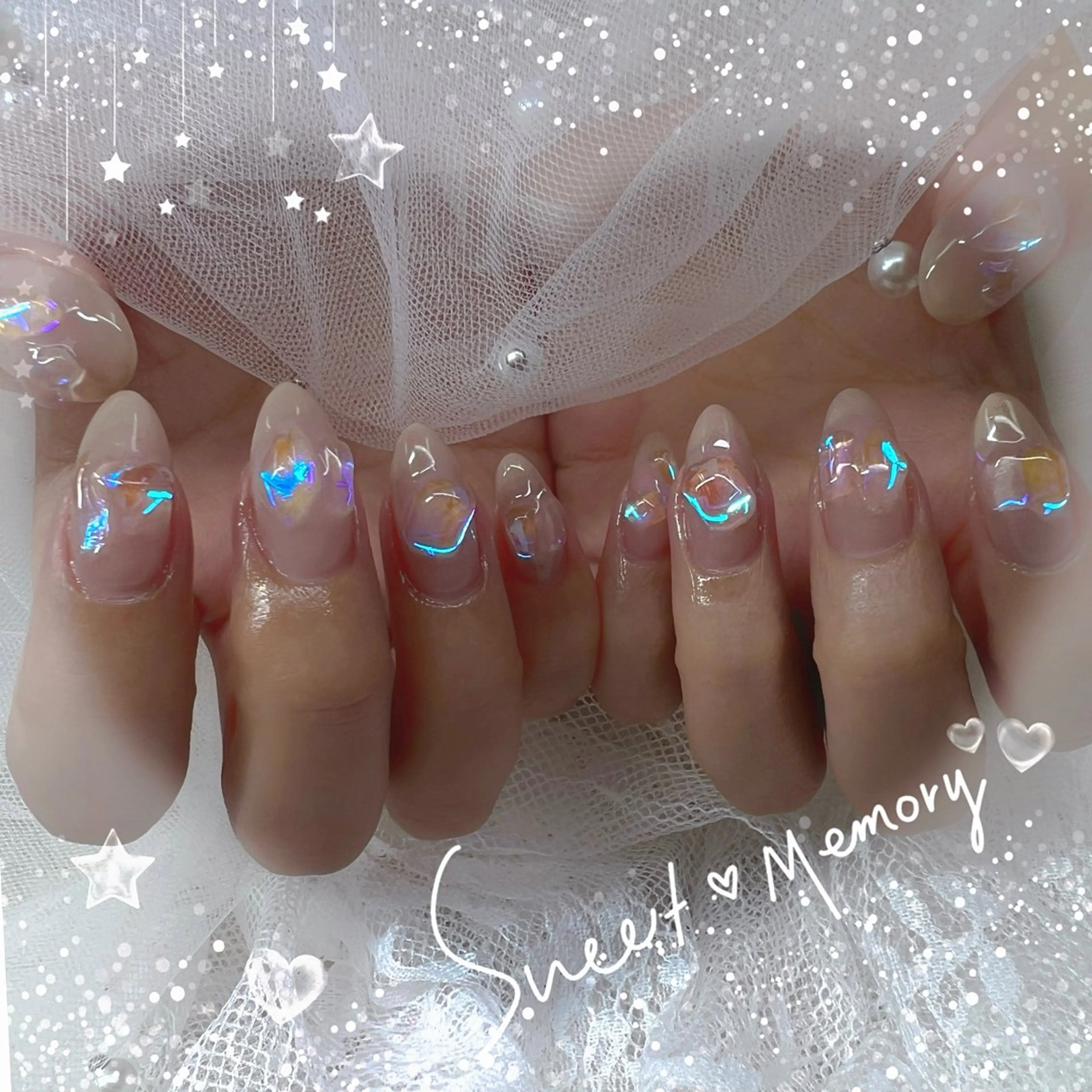 ネイル チークネイル フレンチネイル ガーリー ガラスフレンチ グラデーション ハンドネイル Chill Nailsalonのネイルデザイン