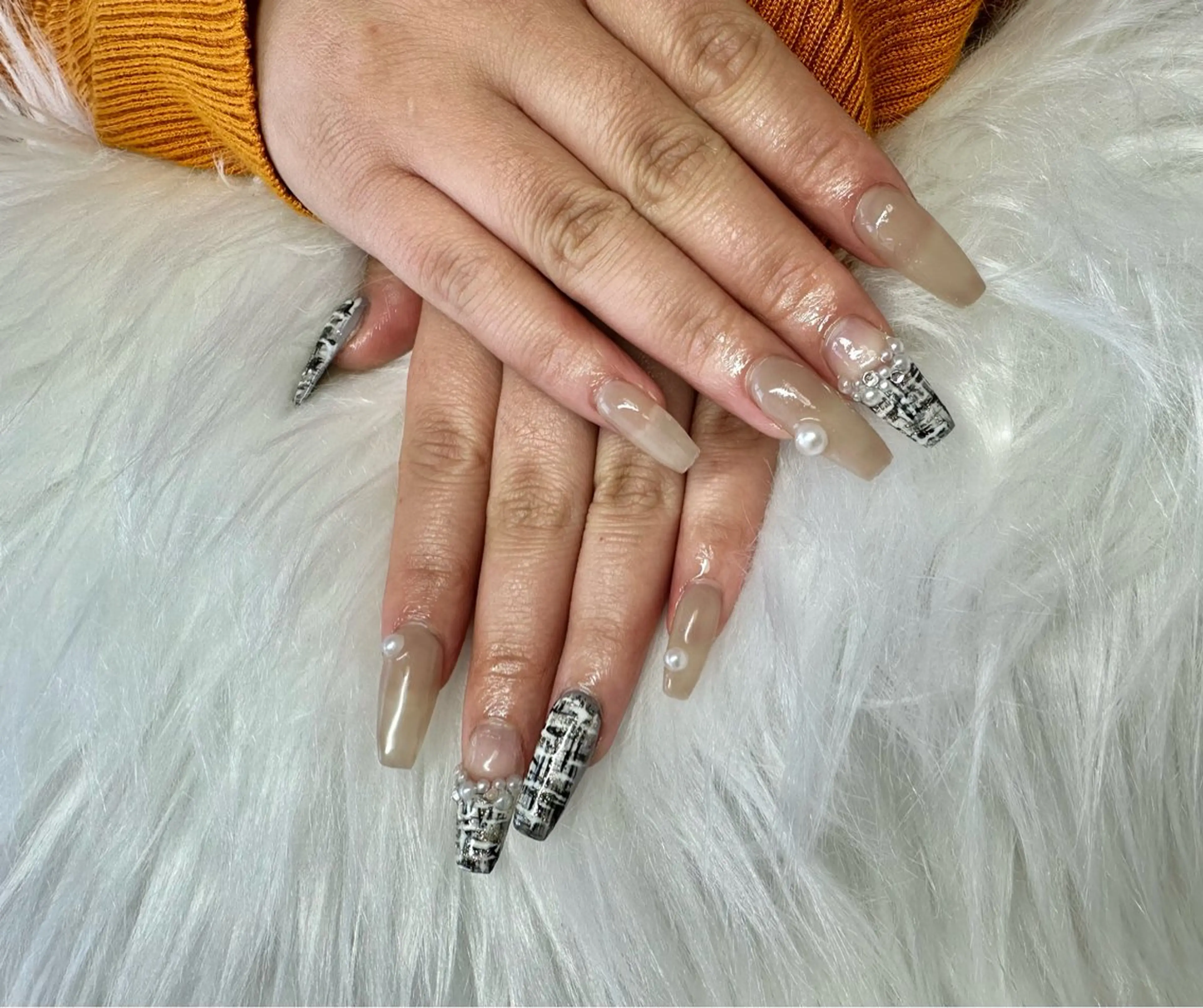 ネイル ツイードネイル nailsalon glowのネイルデザイン