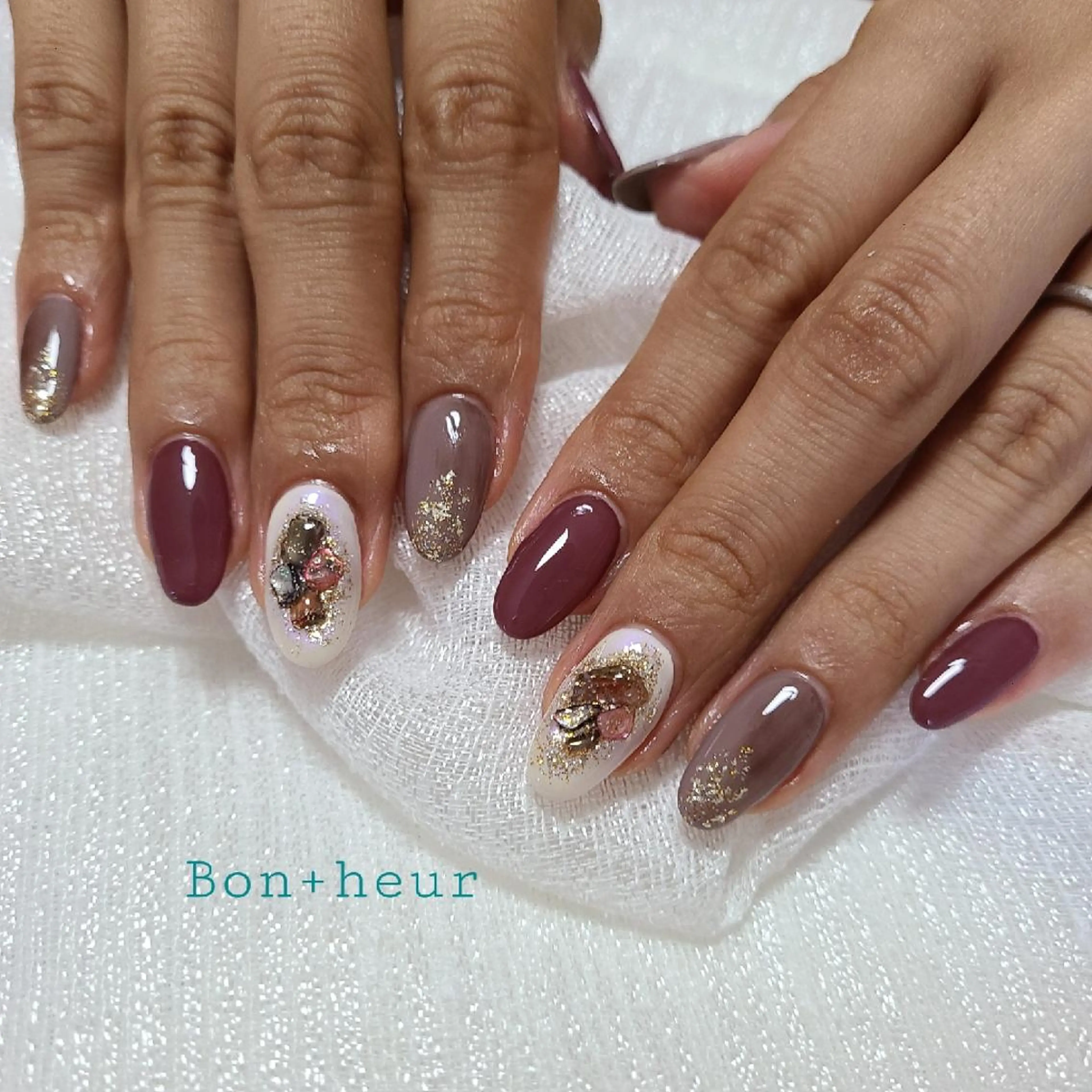 ネイル ラメ(グリッター) ハンドネイル 宮口 紗子のネイルデザイン