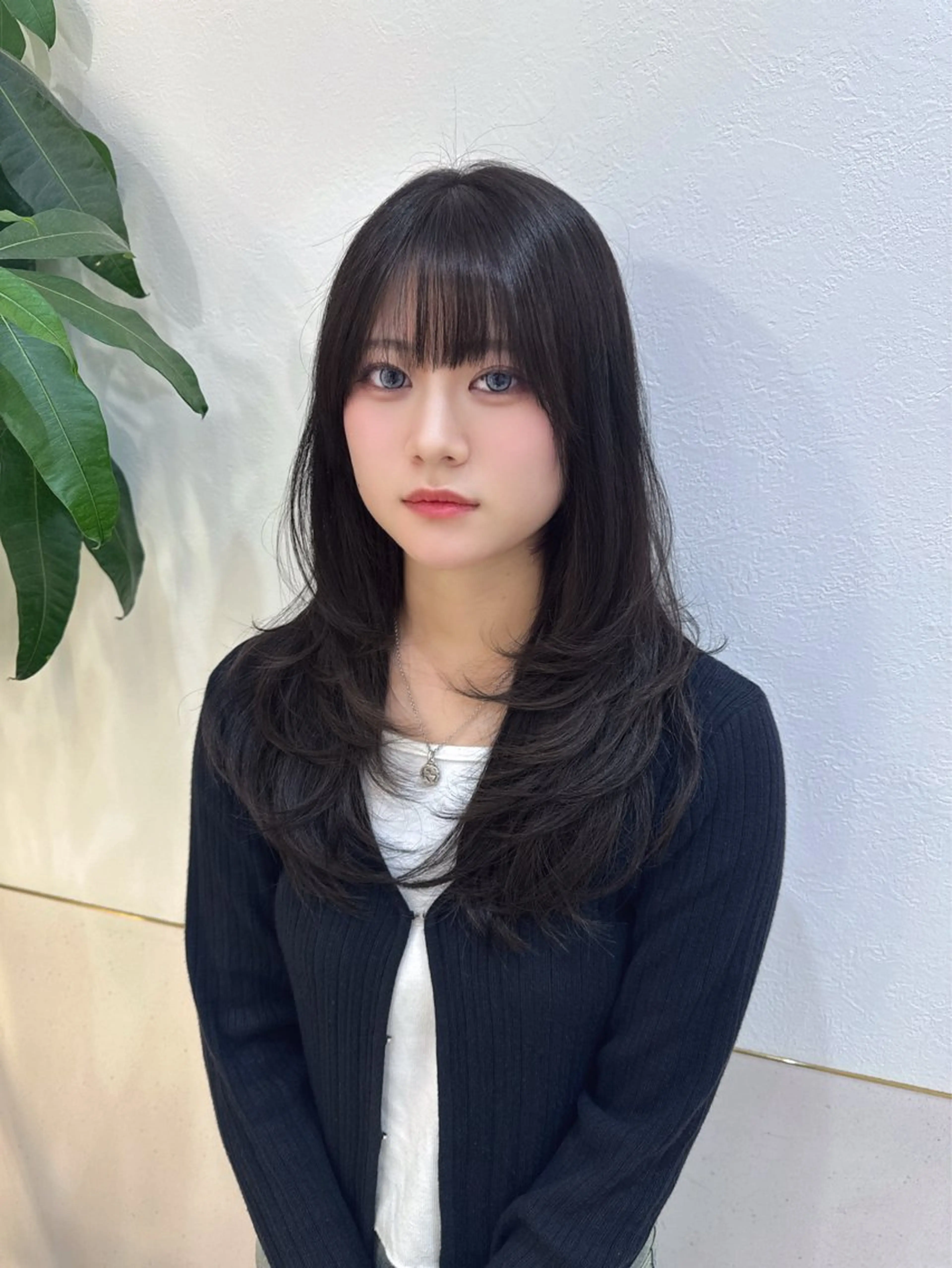 ロング カラー 透明感カラー グレージュ レイヤーカット カット ヘアカラー 韓国/ワンホン/新宿 レイヤーリョウヤのヘアスタイル