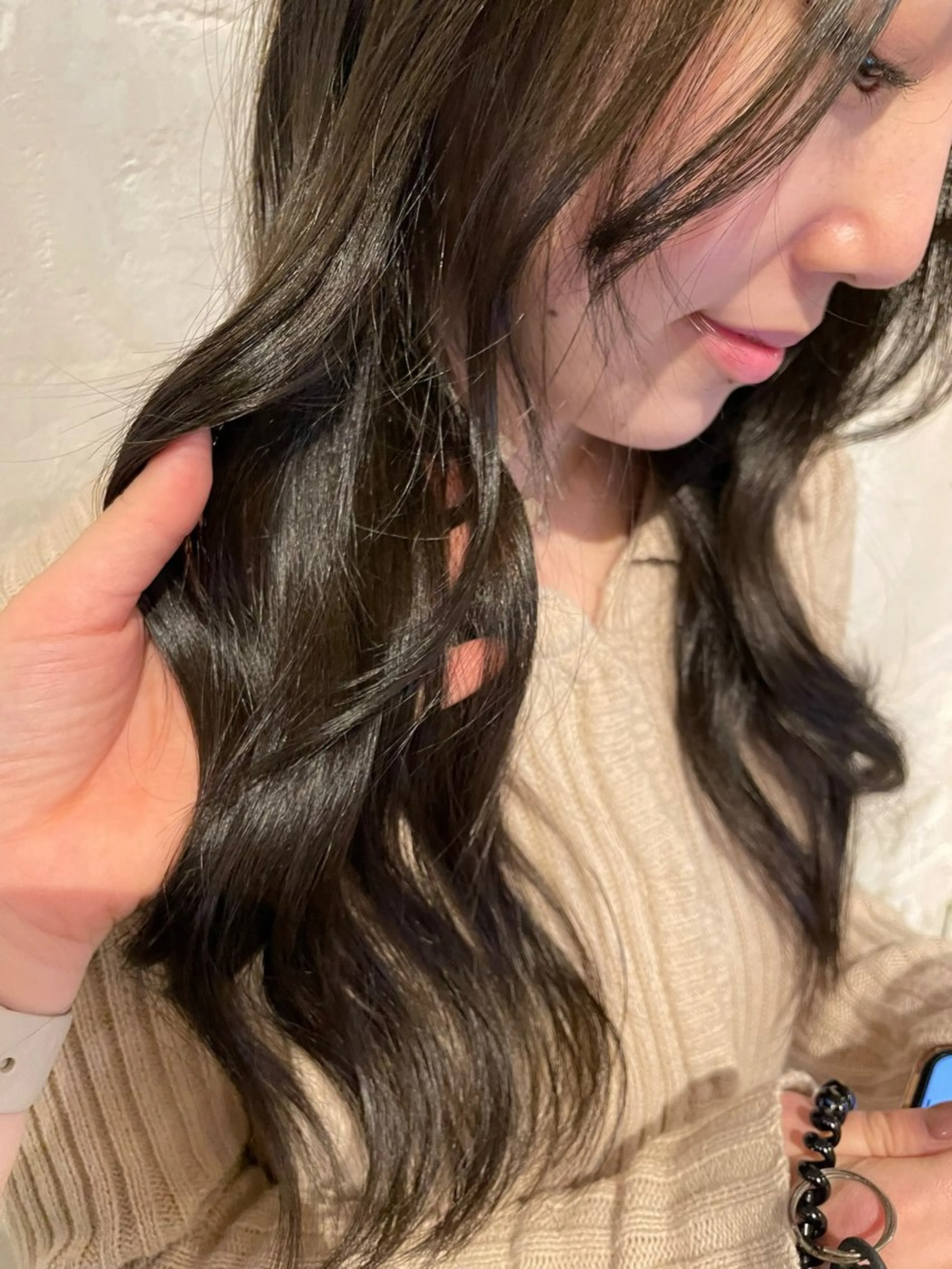 ロング ヘアカラー 西 柚のヘアスタイル