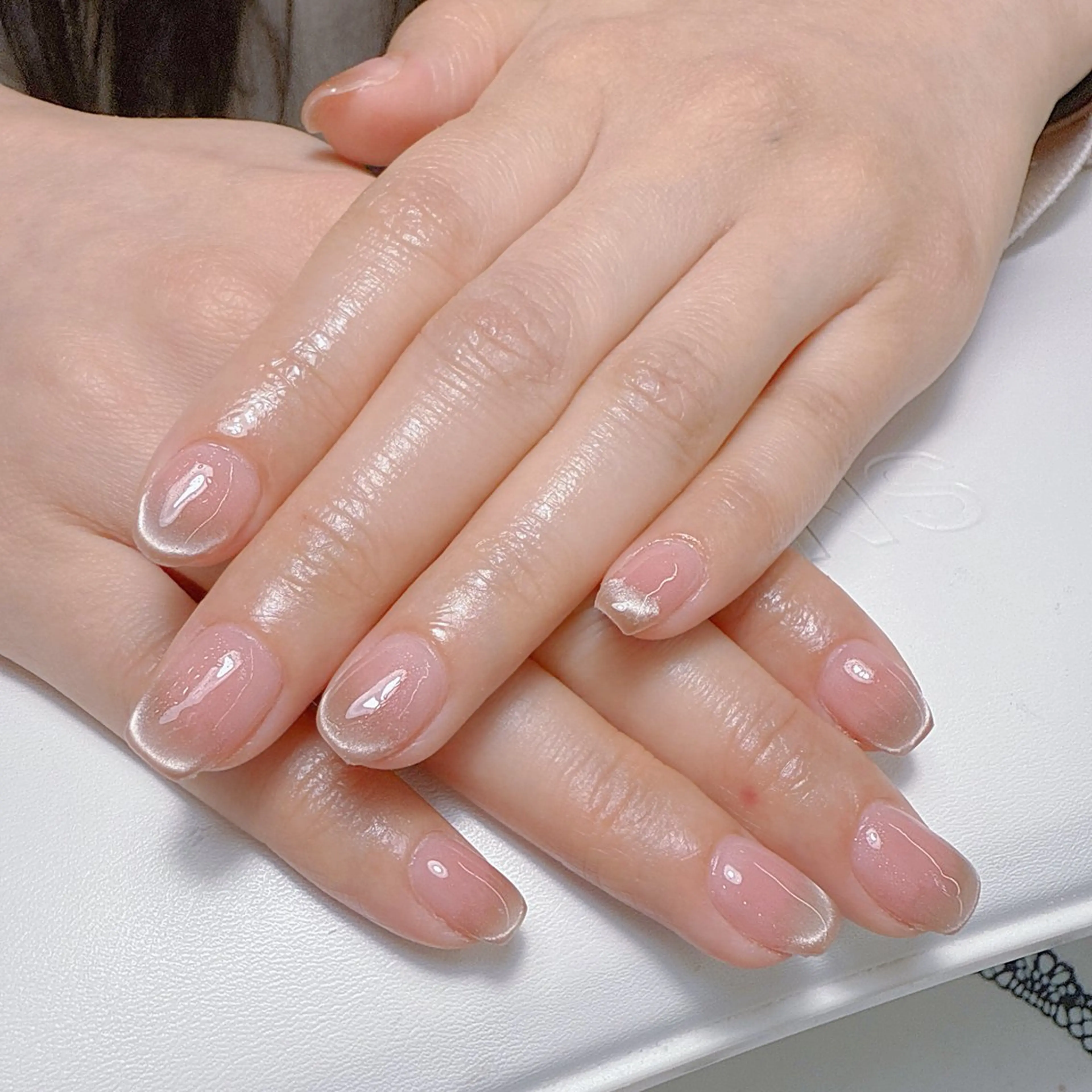ショート ハンドネイル FLORA NAIL SALON 黄兪榕のネイルデザイン