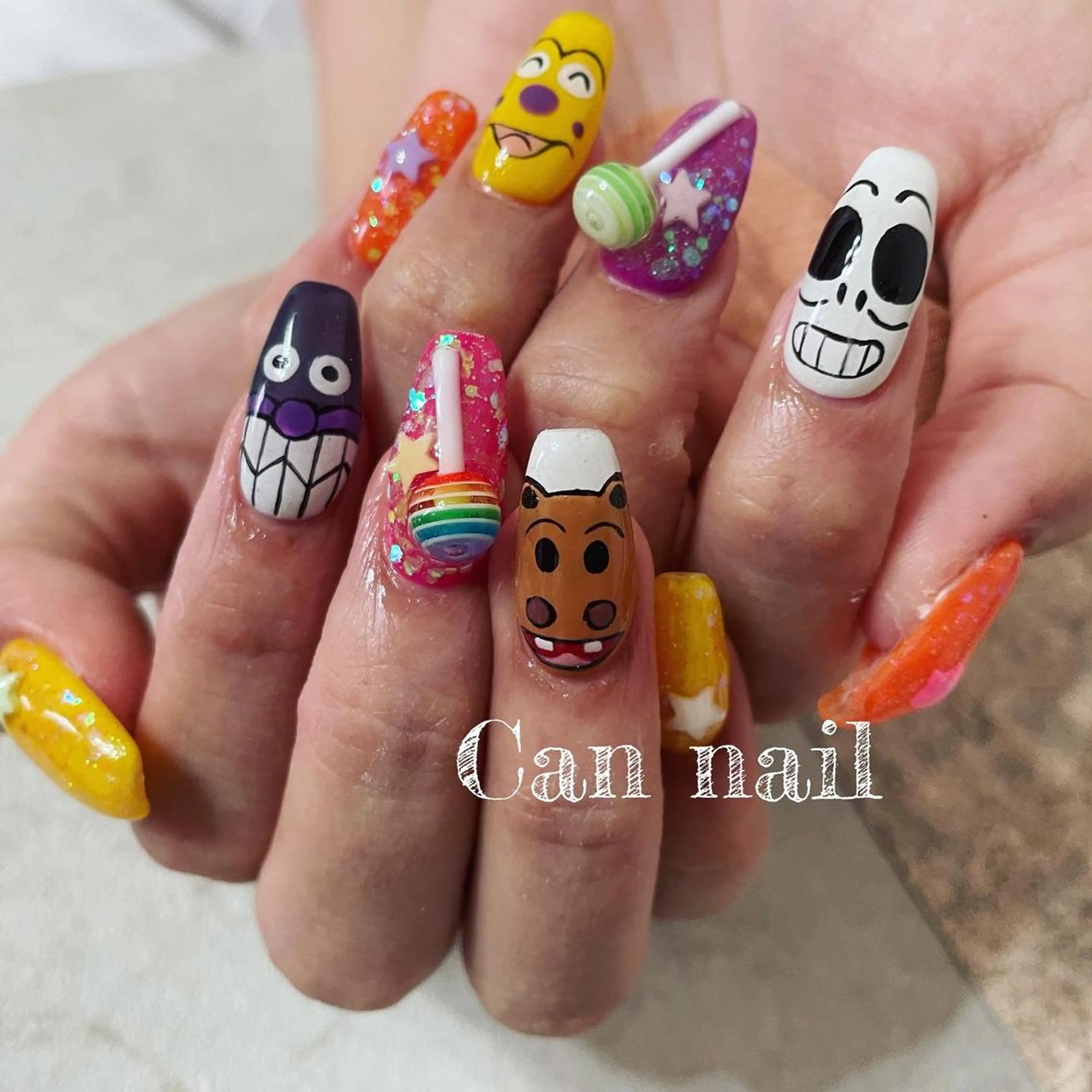 セミロング ネイル アートネイル Parfum パルファンのネイルデザイン