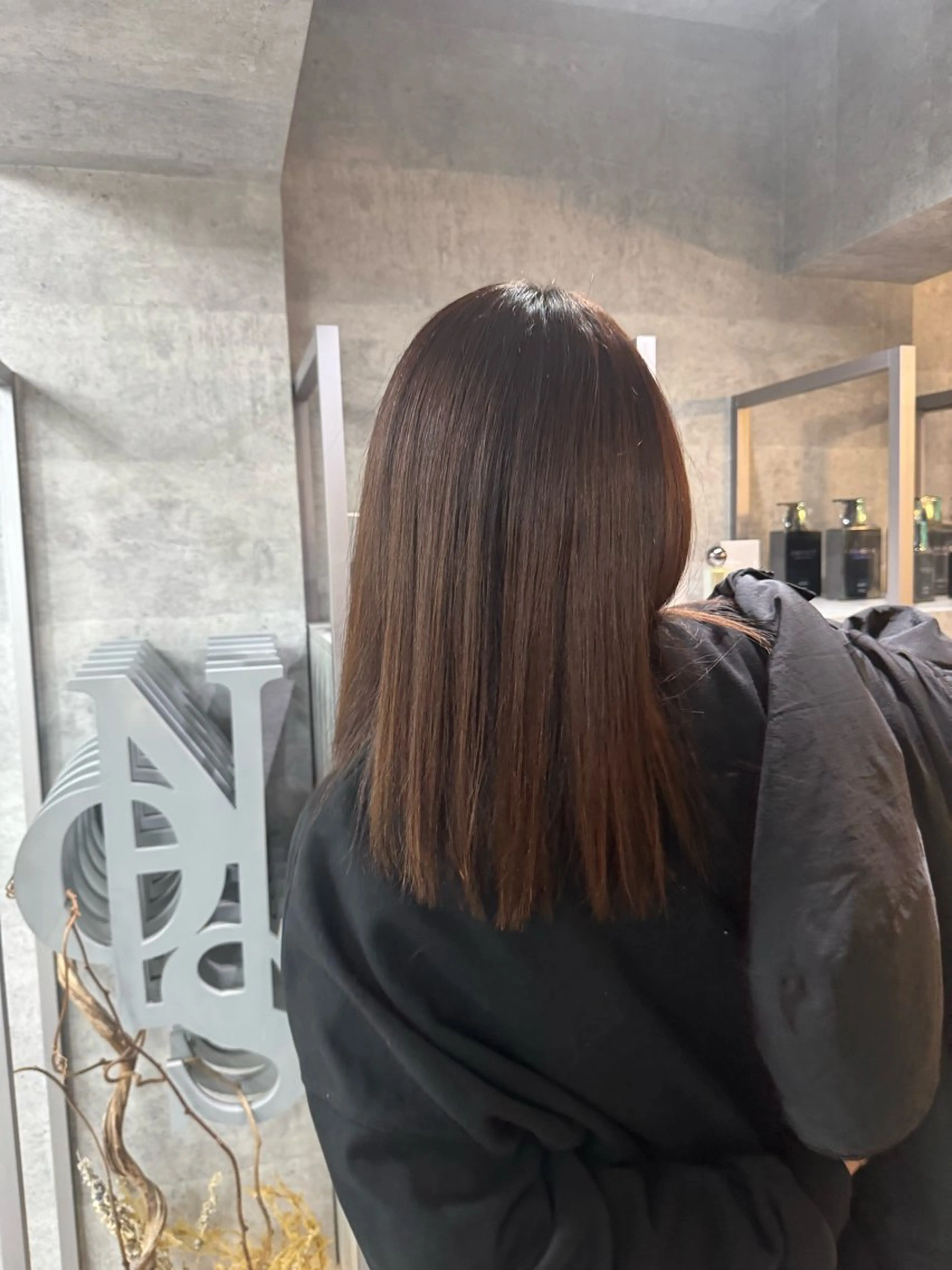 ミディアム カラー カット ヘアカラー あなたのお悩み改善" You"💚❤️💛のヘアスタイル