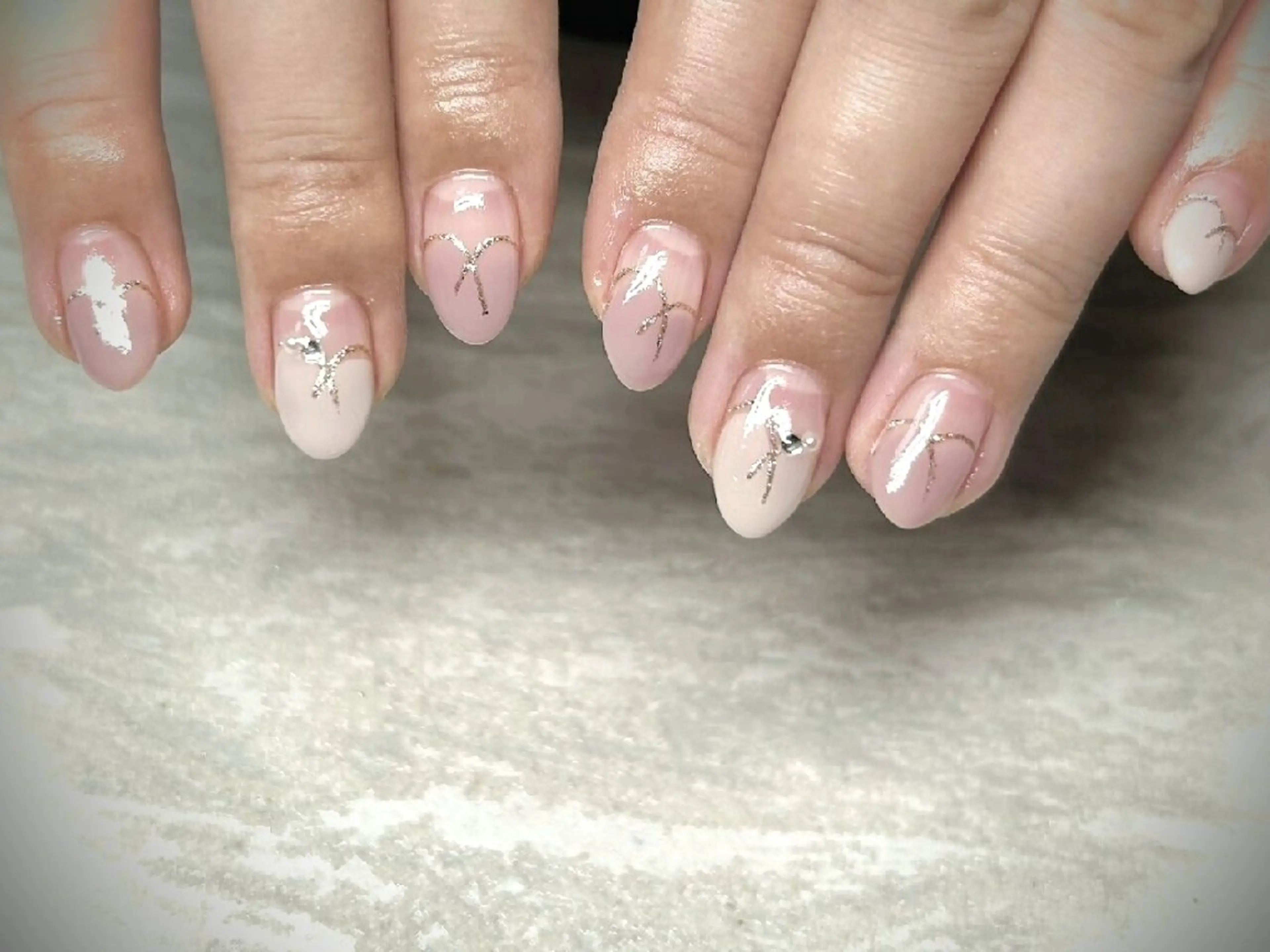 ネイル ハンドネイル JULIE NAILのネイルデザイン
