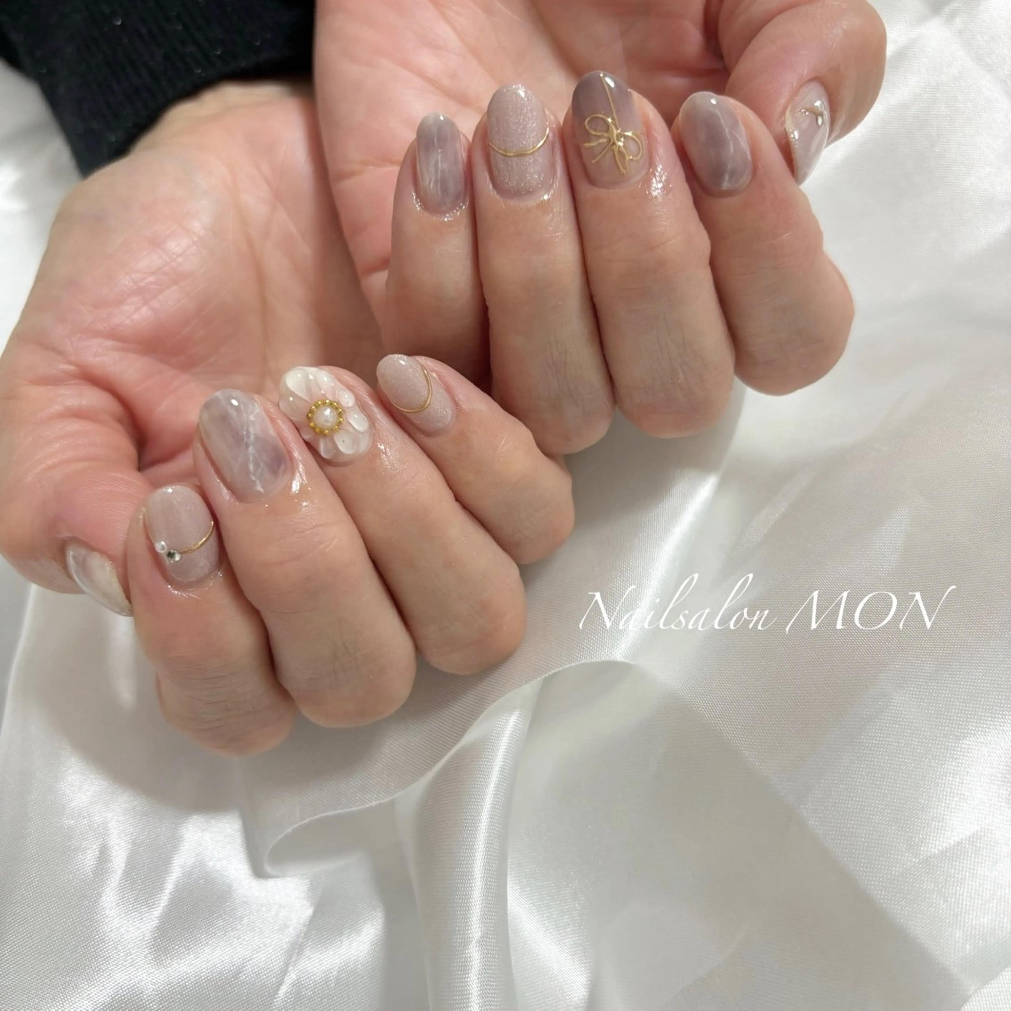 ネイル ストーンネイル ハンドネイル Nailsalon MONのネイルデザイン