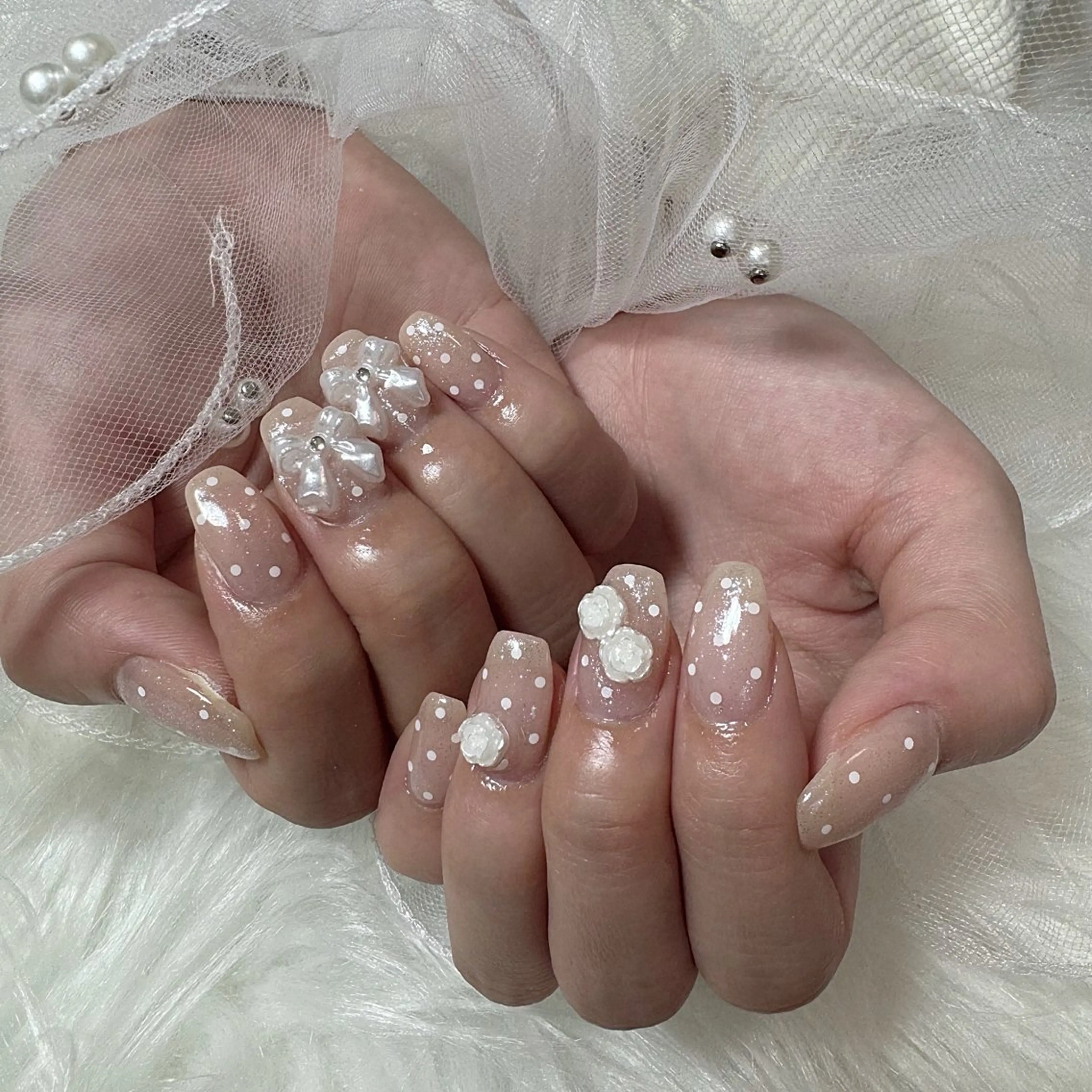 ネイル ハンドネイル シュシュ 🎀 girly nailのネイルデザイン