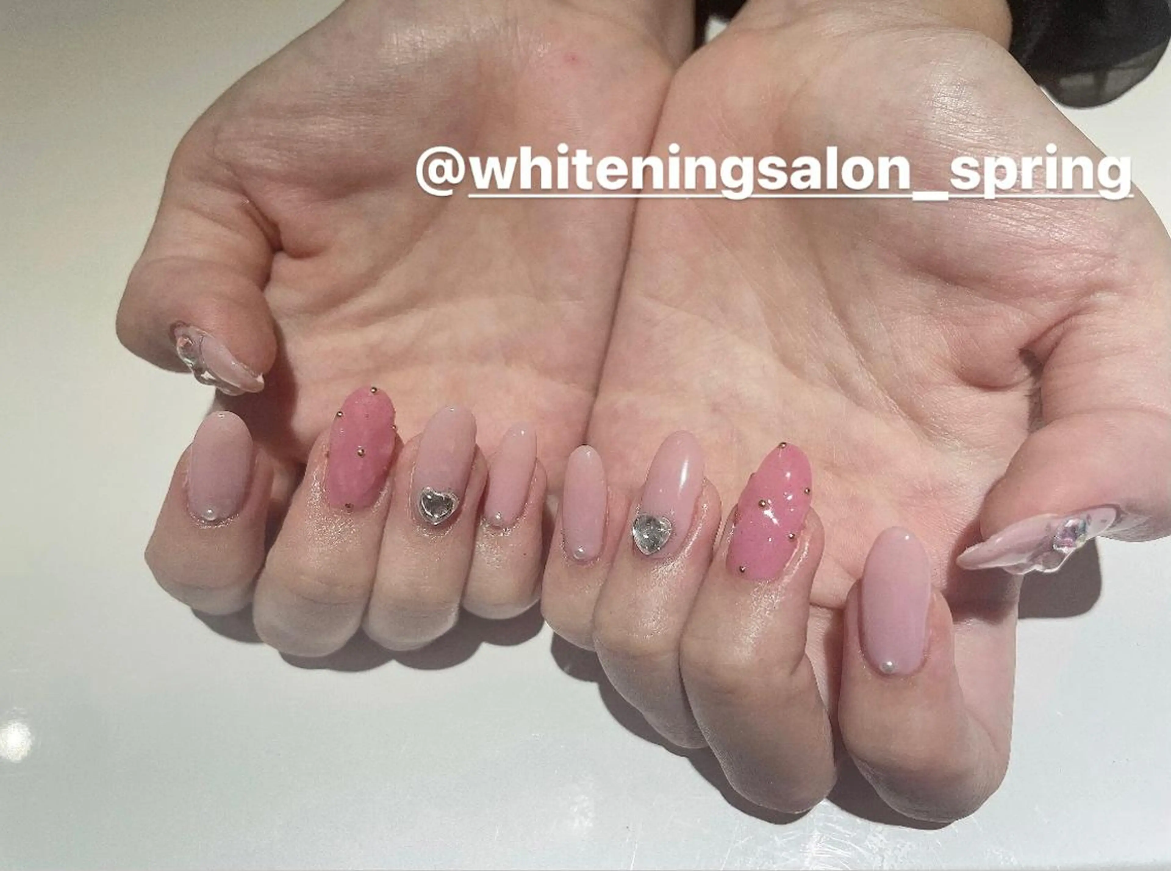 ネイル Nakao Hitomiのネイルデザイン