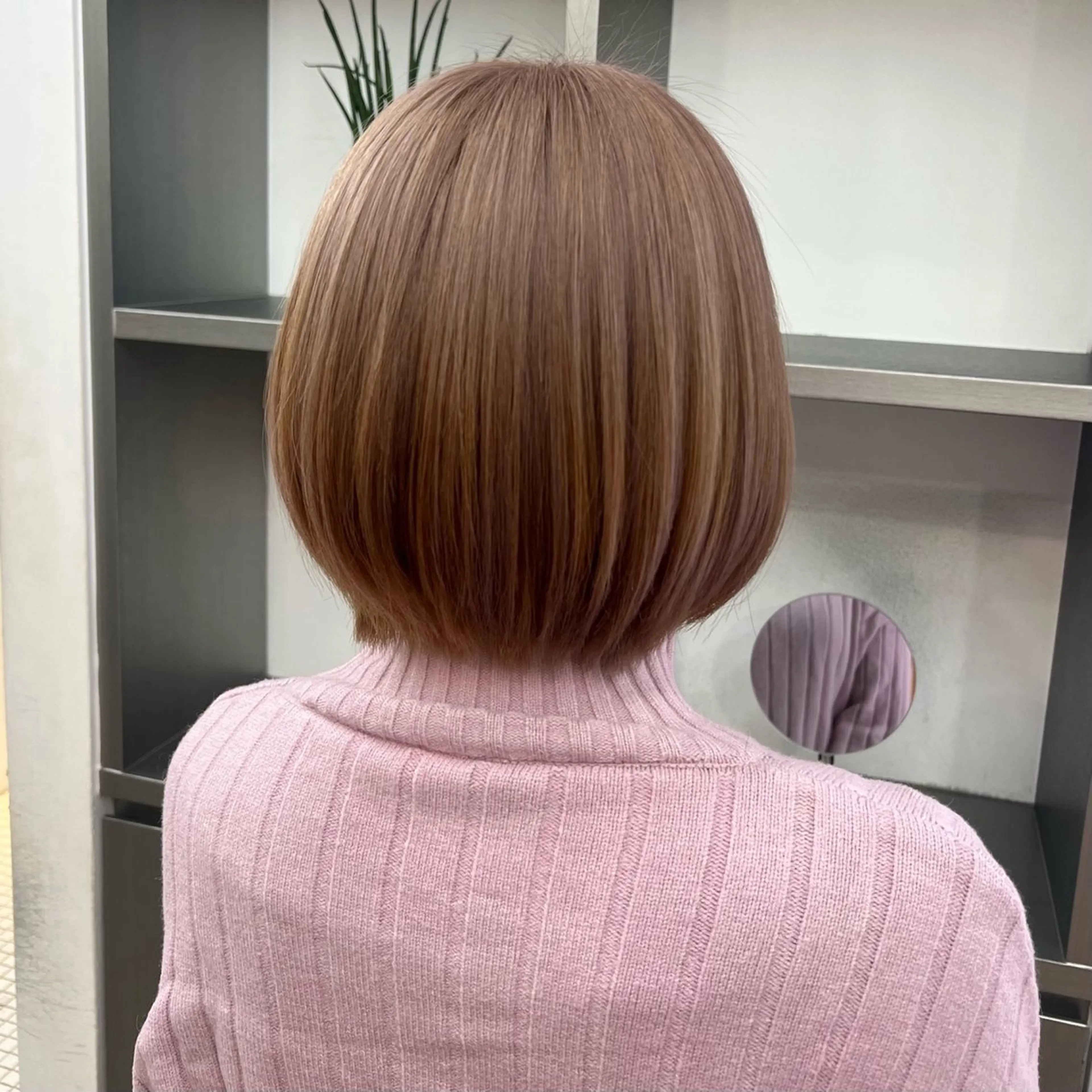 ショート ショートヘア 🌼動き×透明感🩵 ハイトーン/ナナのヘアスタイル