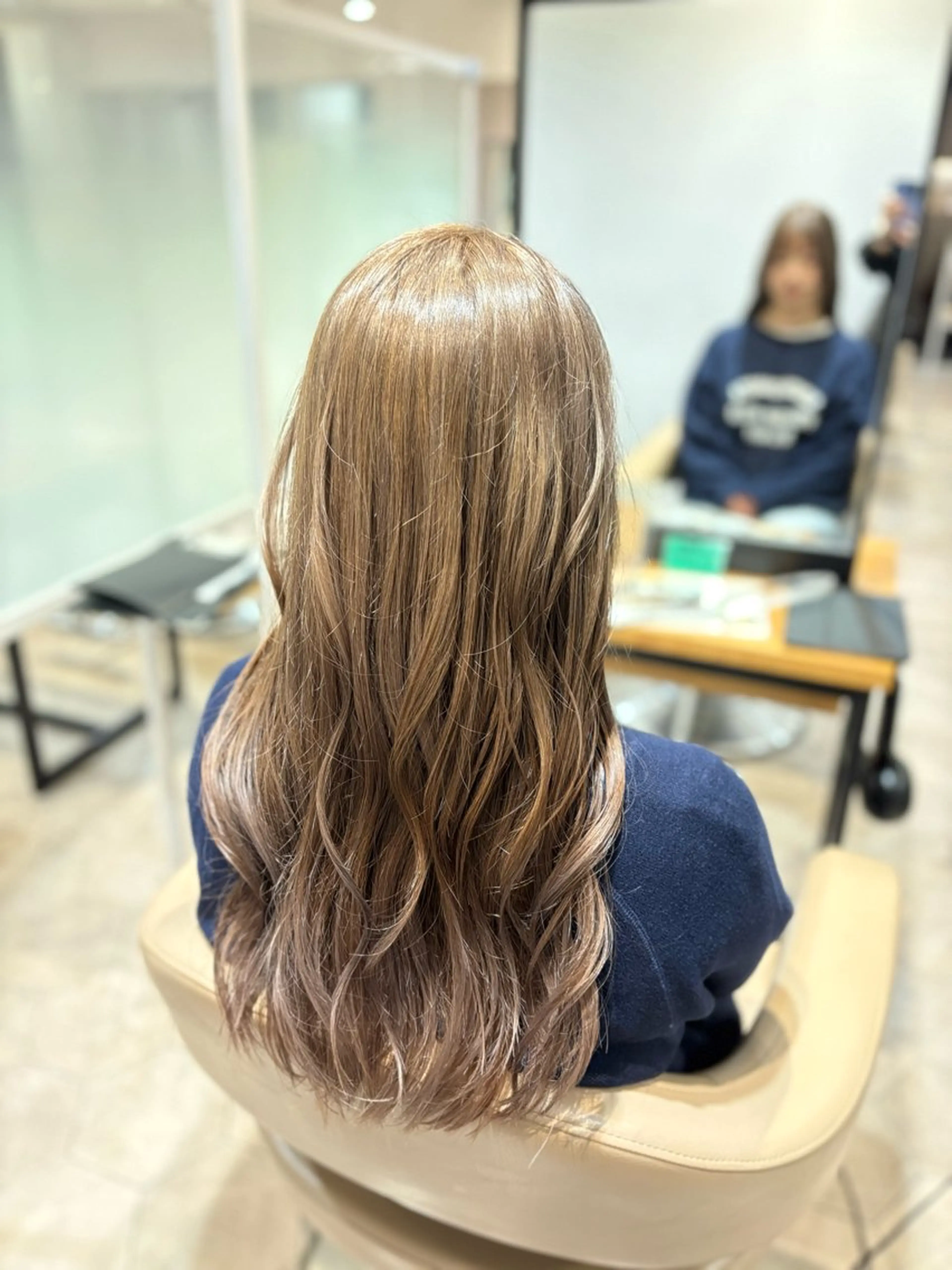セミロング カラー Earth日吉所属・✨髪質改善カラー✨ 赤味除去カラー／理久のヘアスタイル
