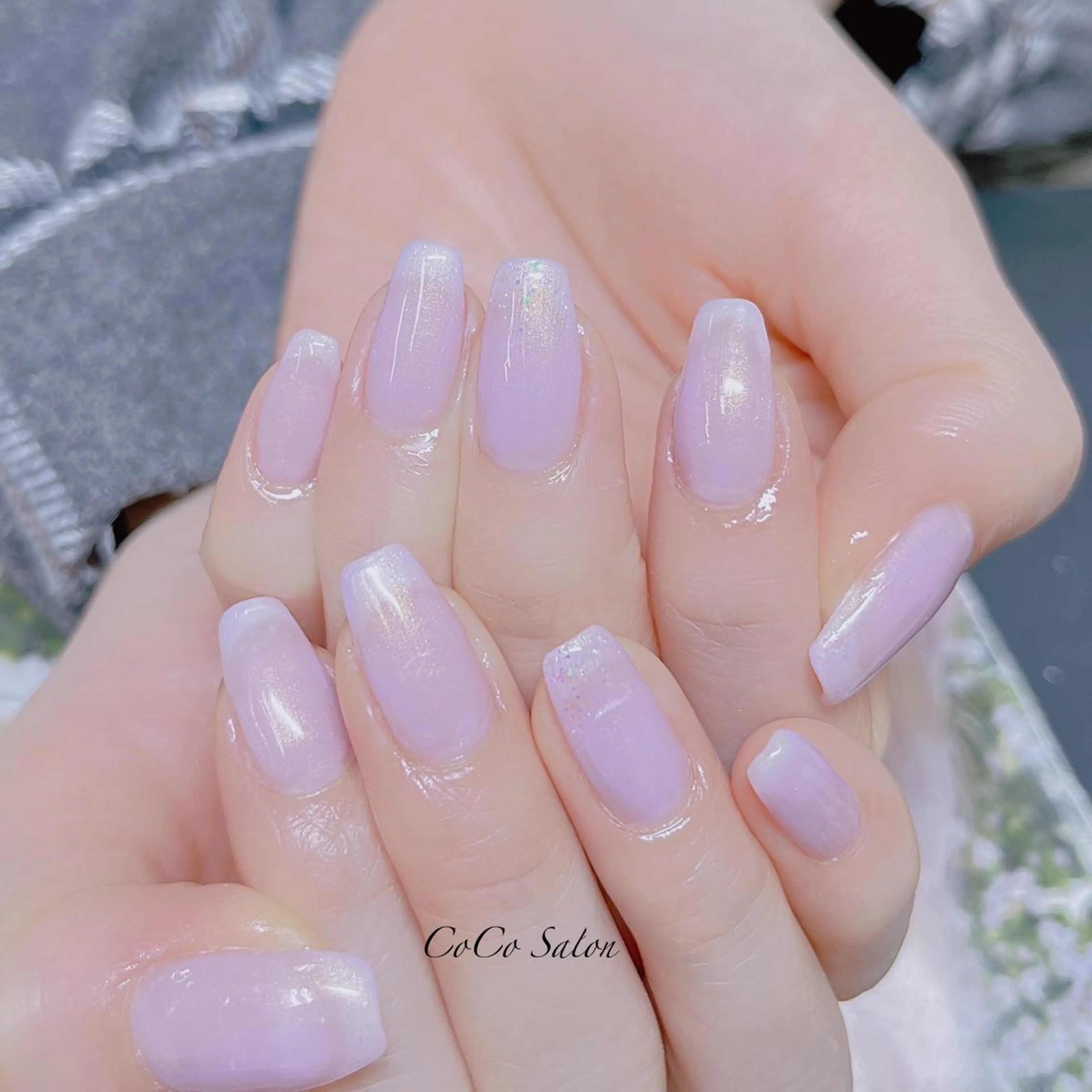 ネイル 長さ出し ジェルネイル グラデーション ホログラムネイル オフィスネイル ハンドネイル CoCoSalon ネイル/まつ毛予約のネイルデザイン