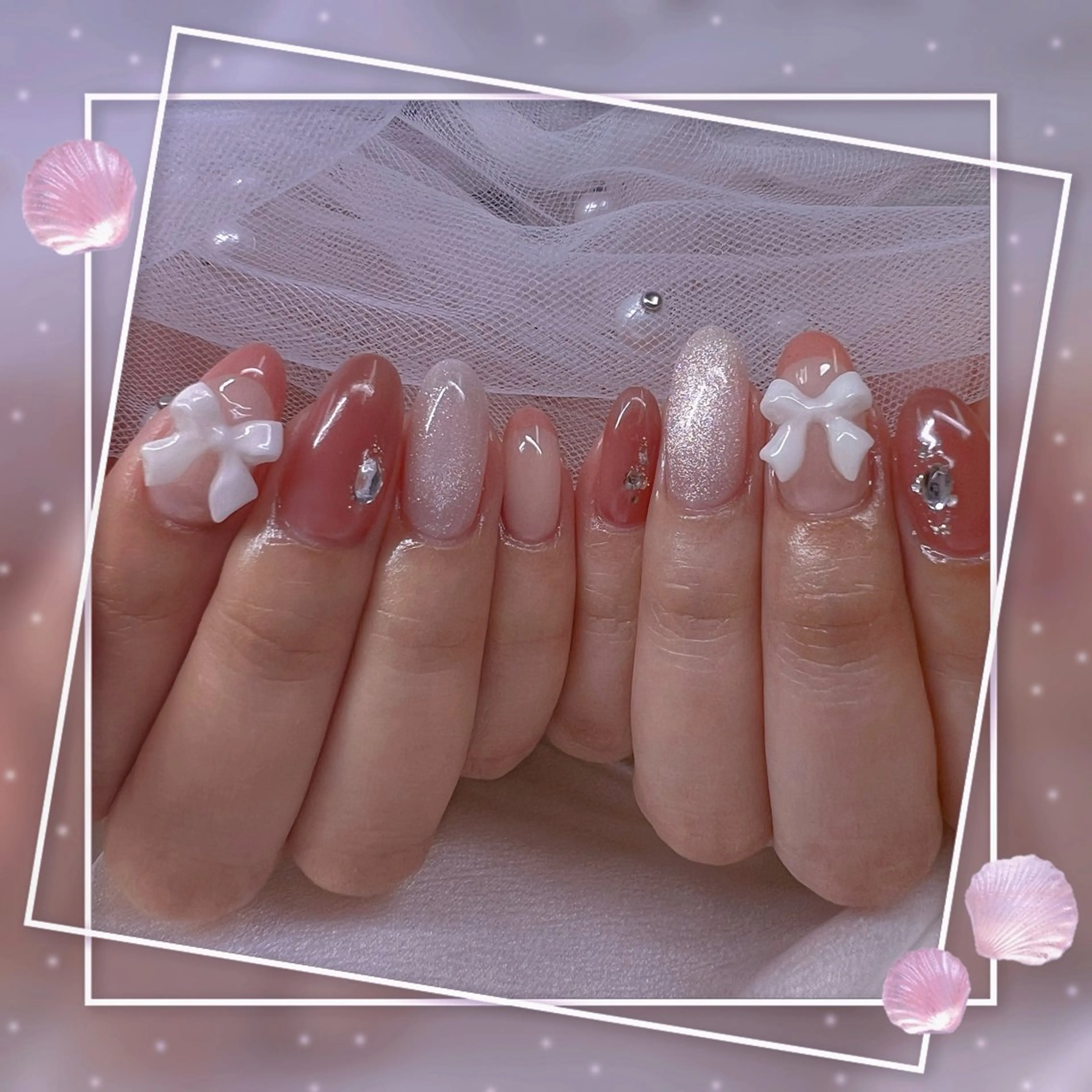 ネイル チークネイル フレンチネイル ガーリー グラデーション マグネットネイル ハンドネイル Chill Nailsalonのネイルデザイン