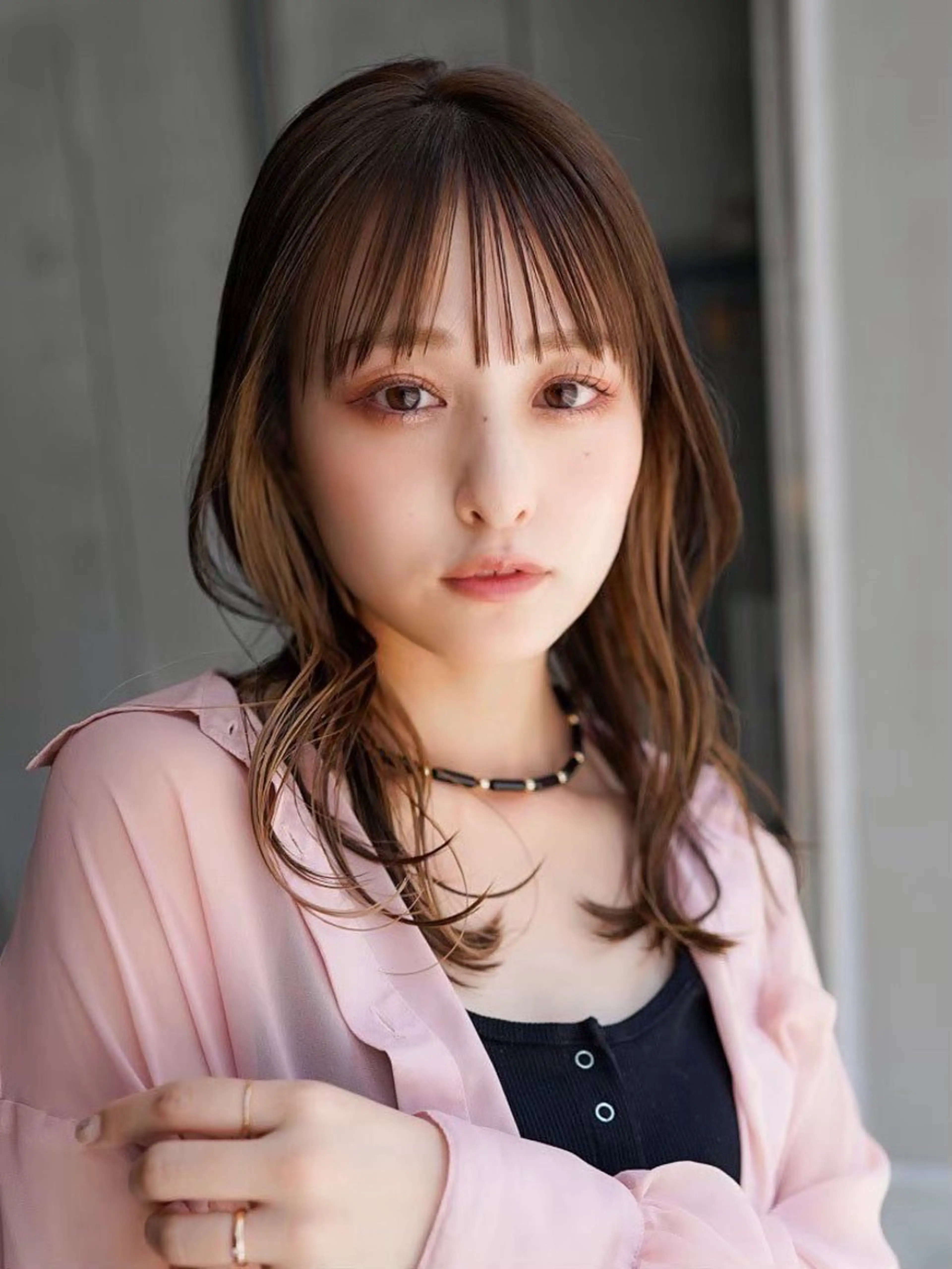 セミロング カラー MISAKI🪐 縮毛矯正のヘアスタイル