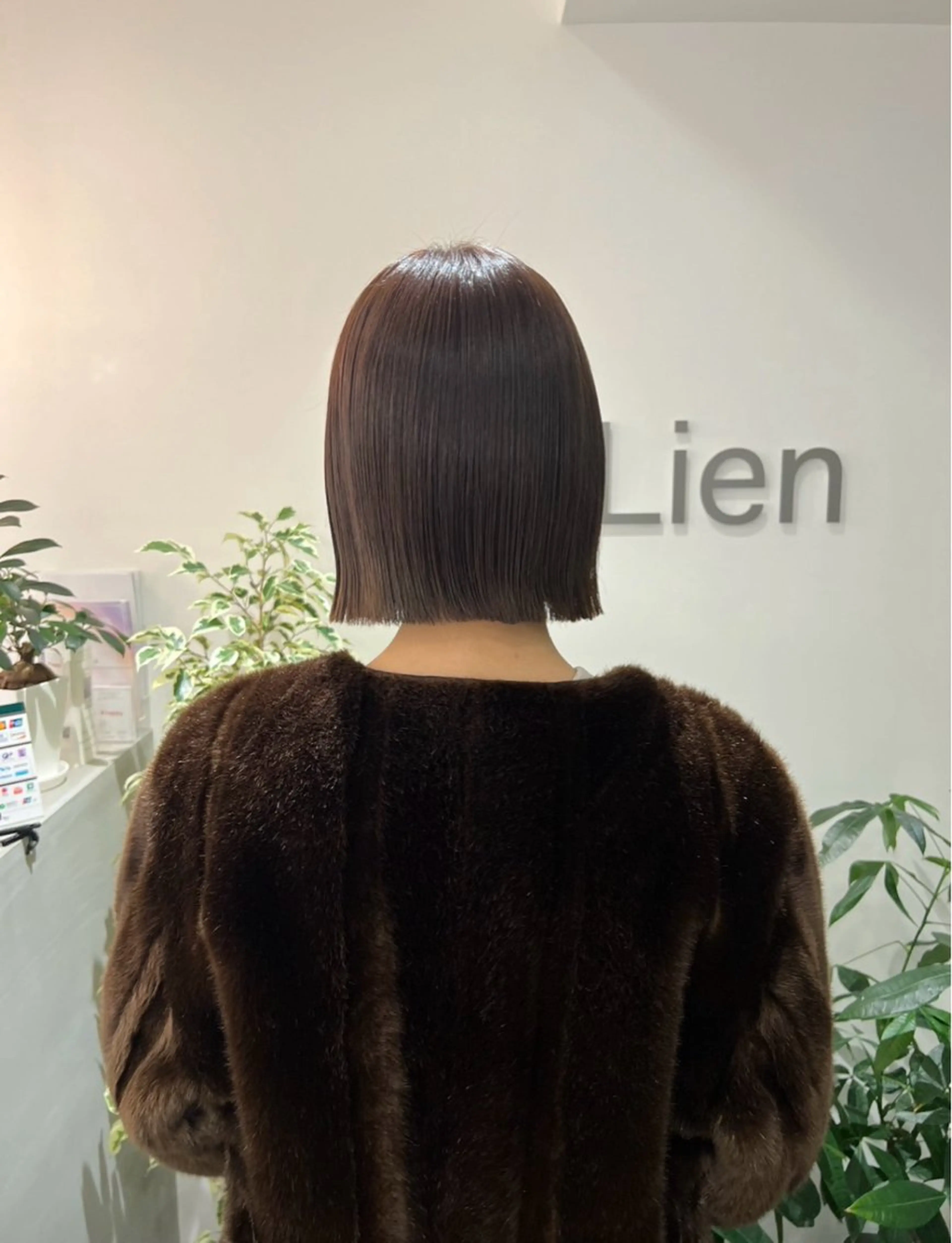 カラー Akane lienのヘアスタイル