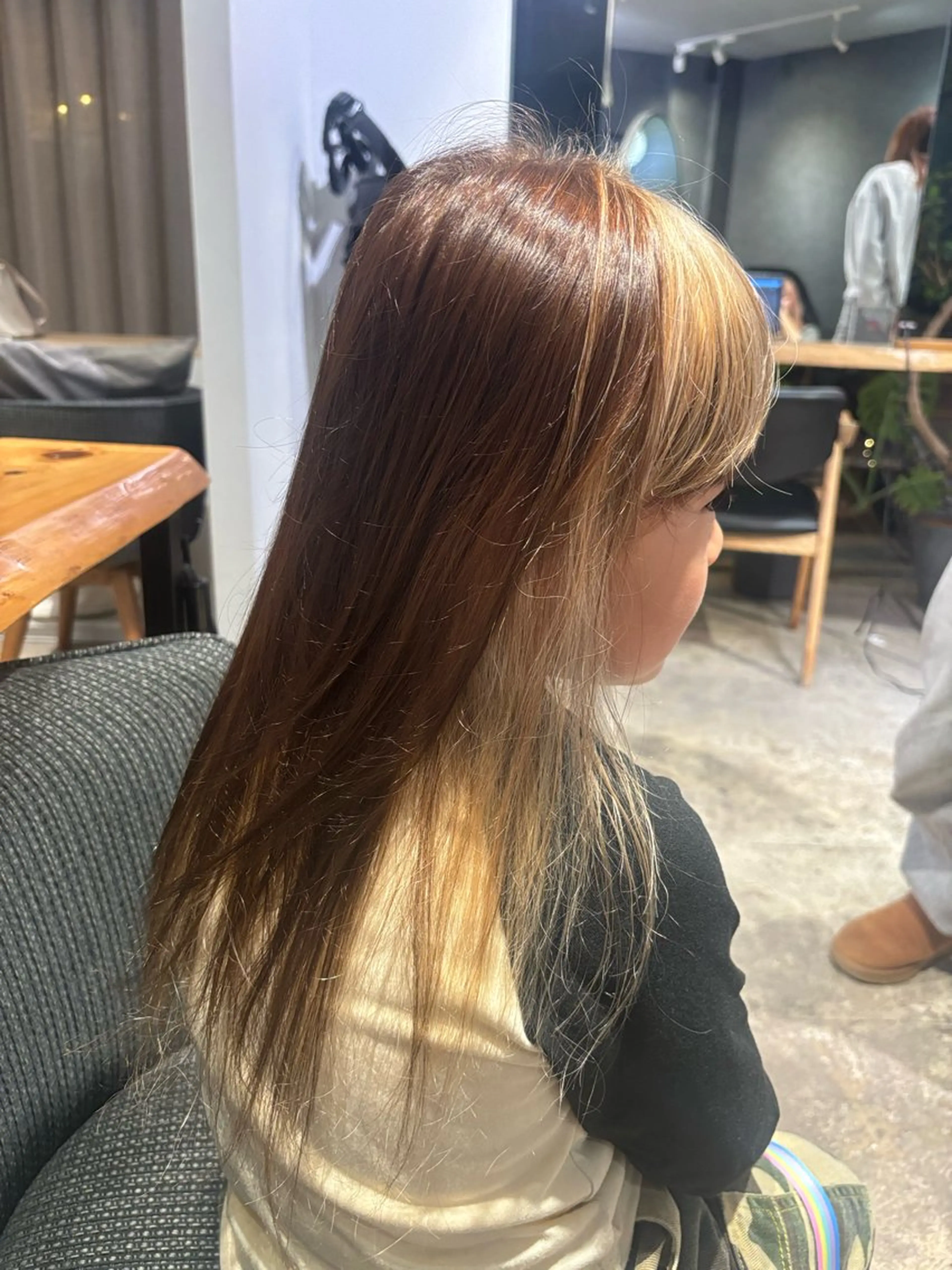 ロング カラー キッズ インナーカラー カット ヘアカラー 🐼 こゆきのヘアスタイル