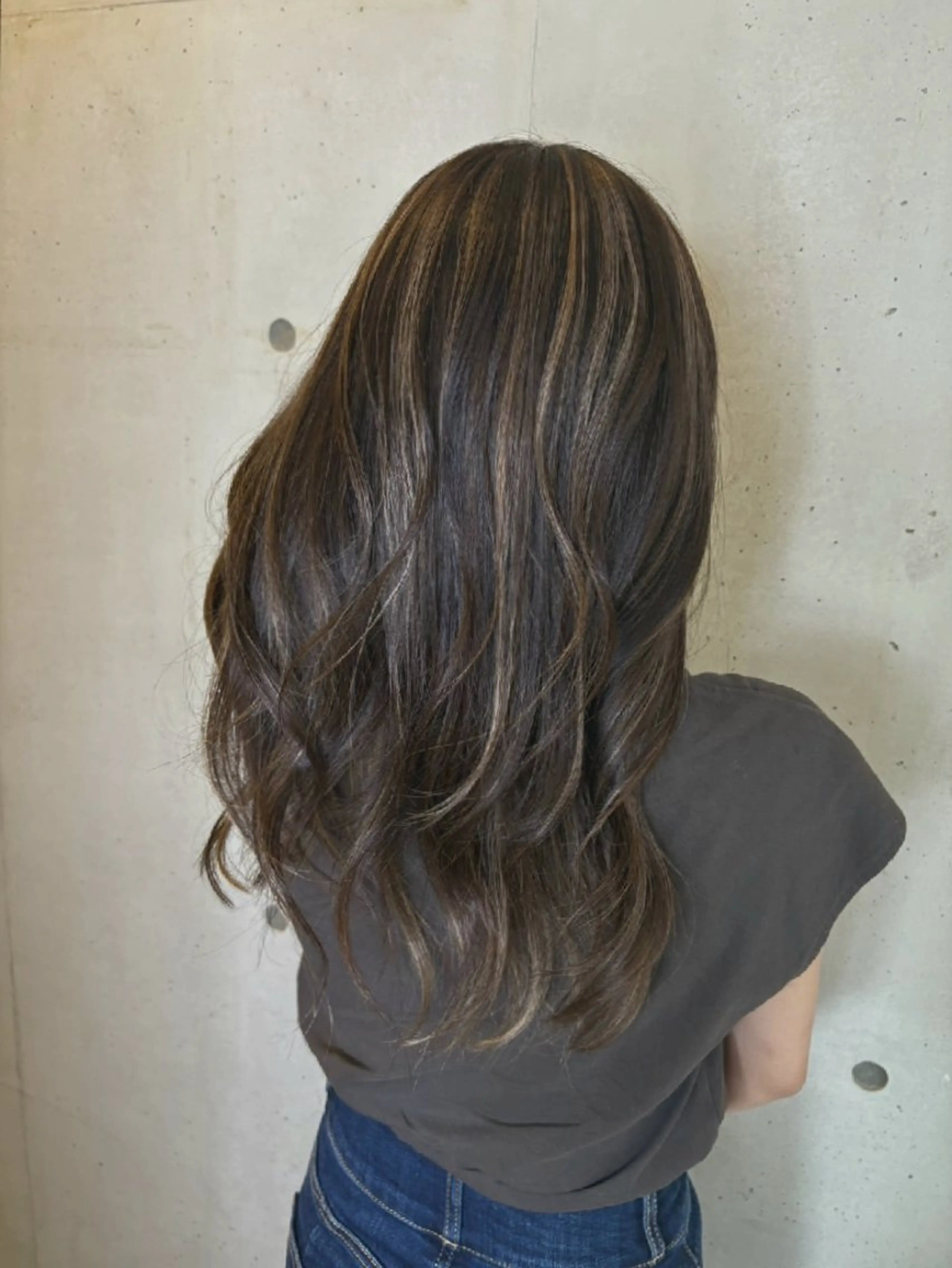カラー ロング ma cherie 三浦直美のヘアスタイル